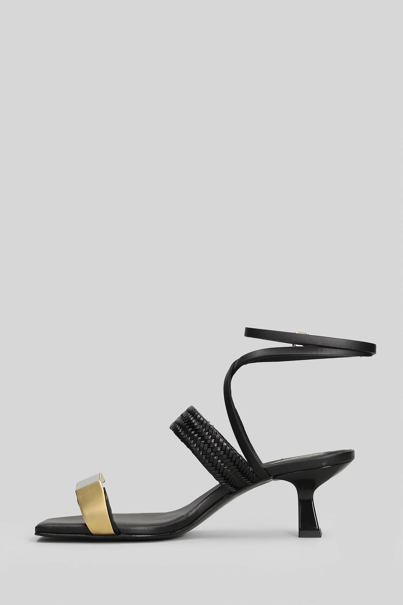 Sandals in black leather - Image 3