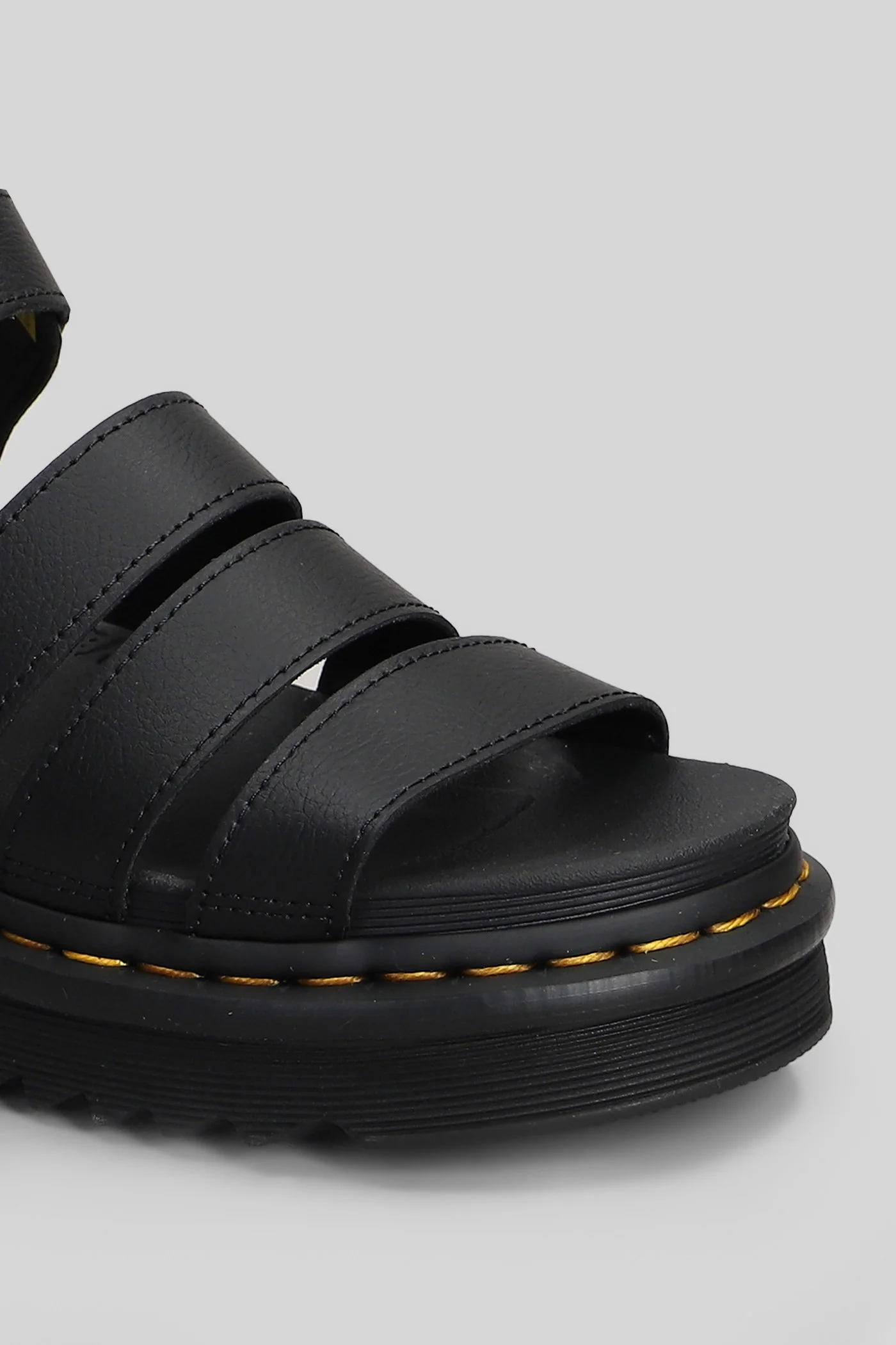 Blaire Sandals in black leather - Image 5
