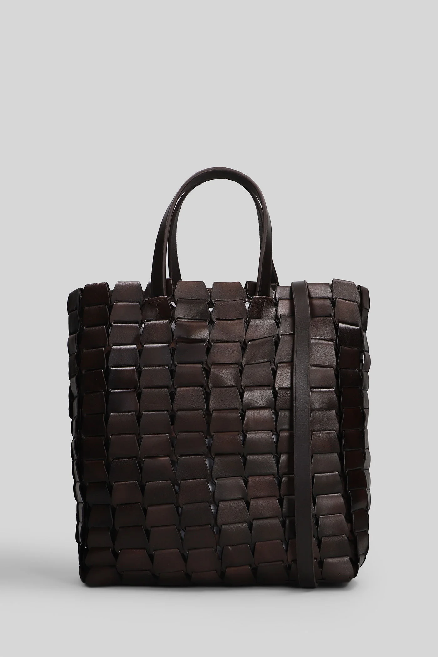 Link Tote Tote in brown leather