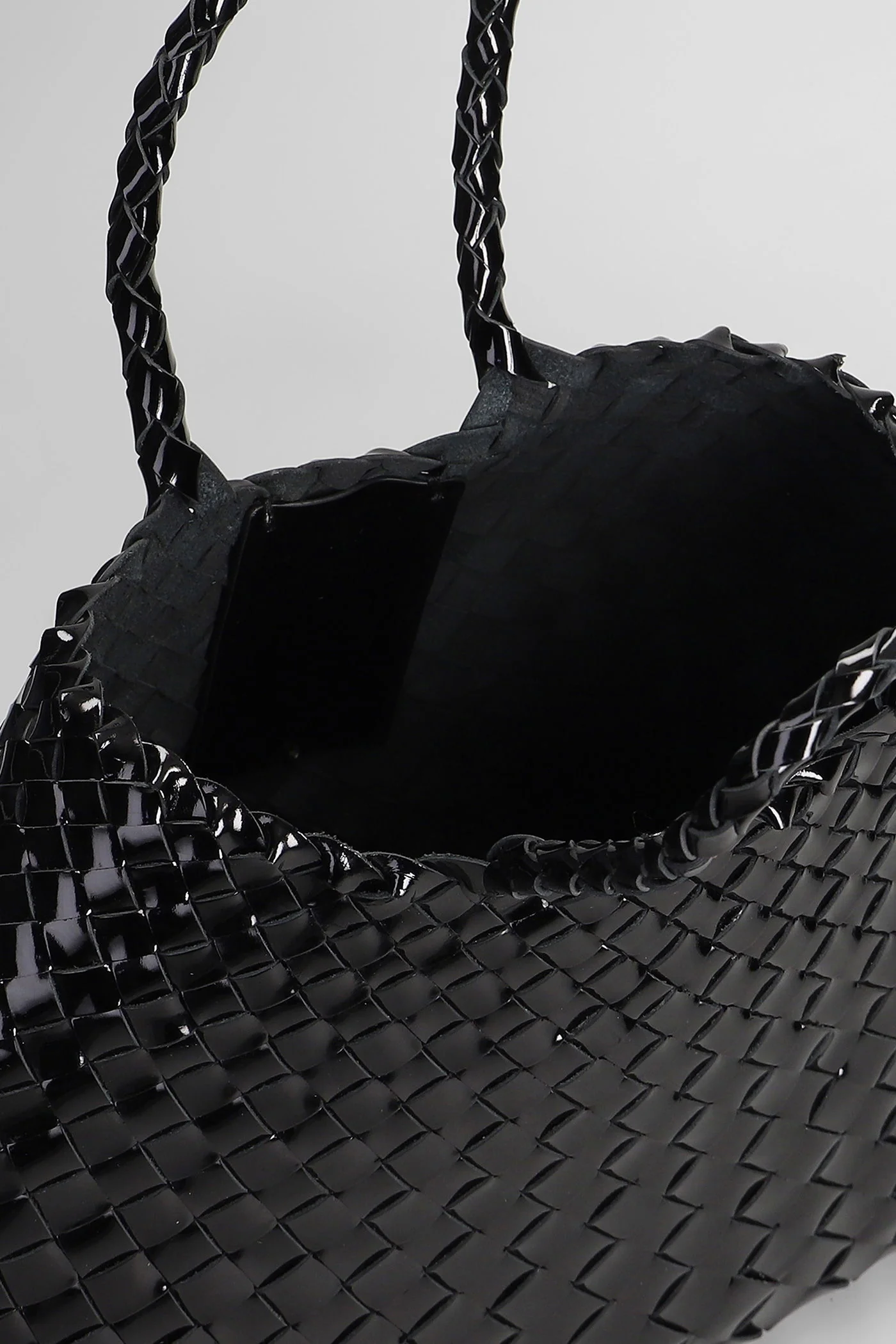 Santa Croce Small Tote in black leather - Image 4