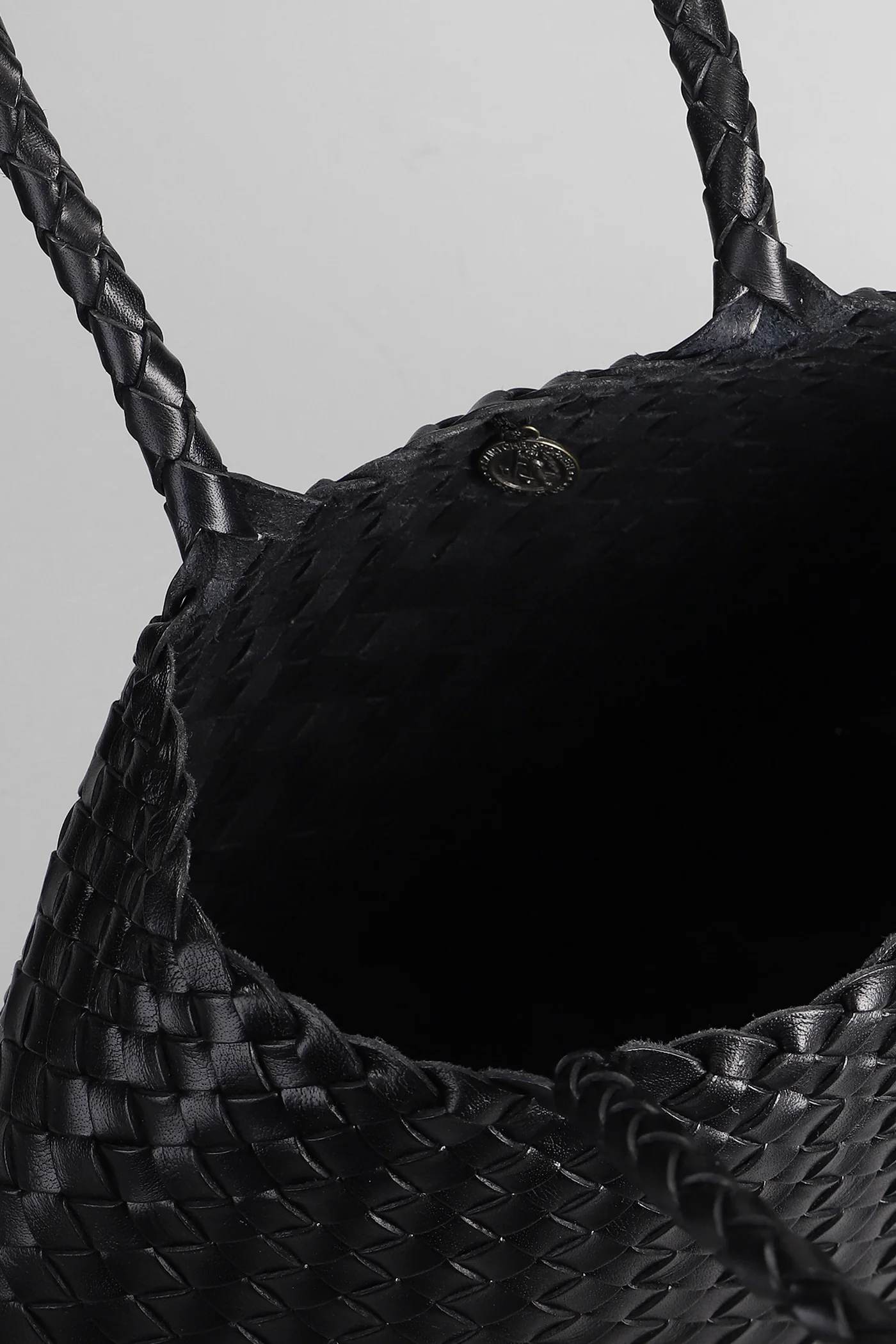 Santa Croce Small Tote in black leather - Image 4