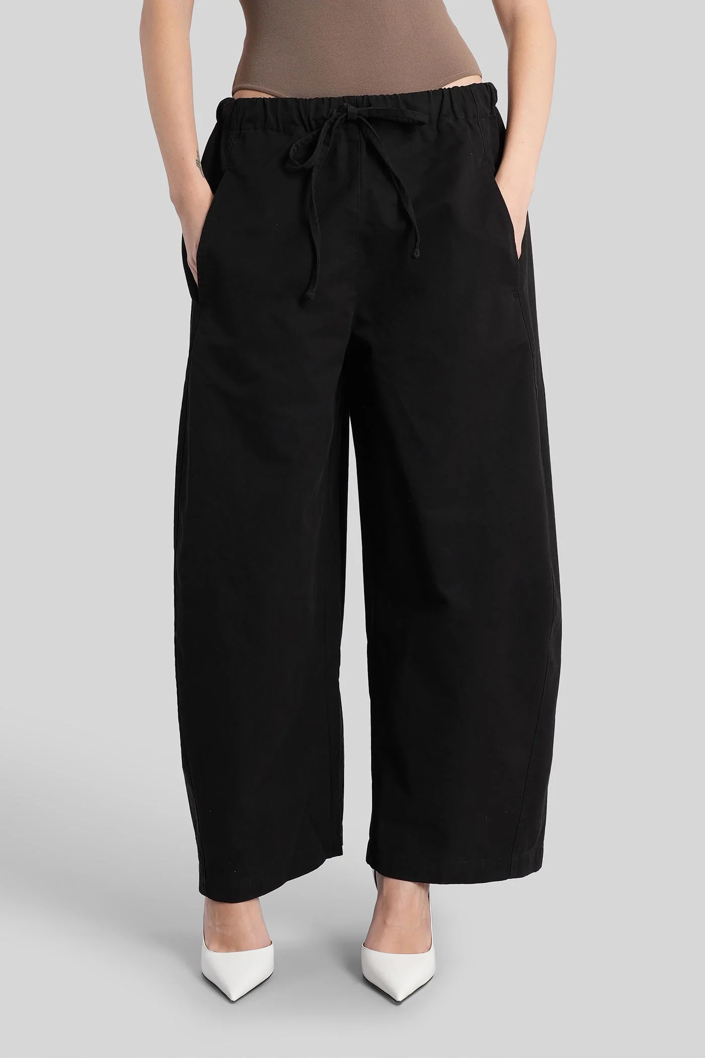 Pants in black cotton