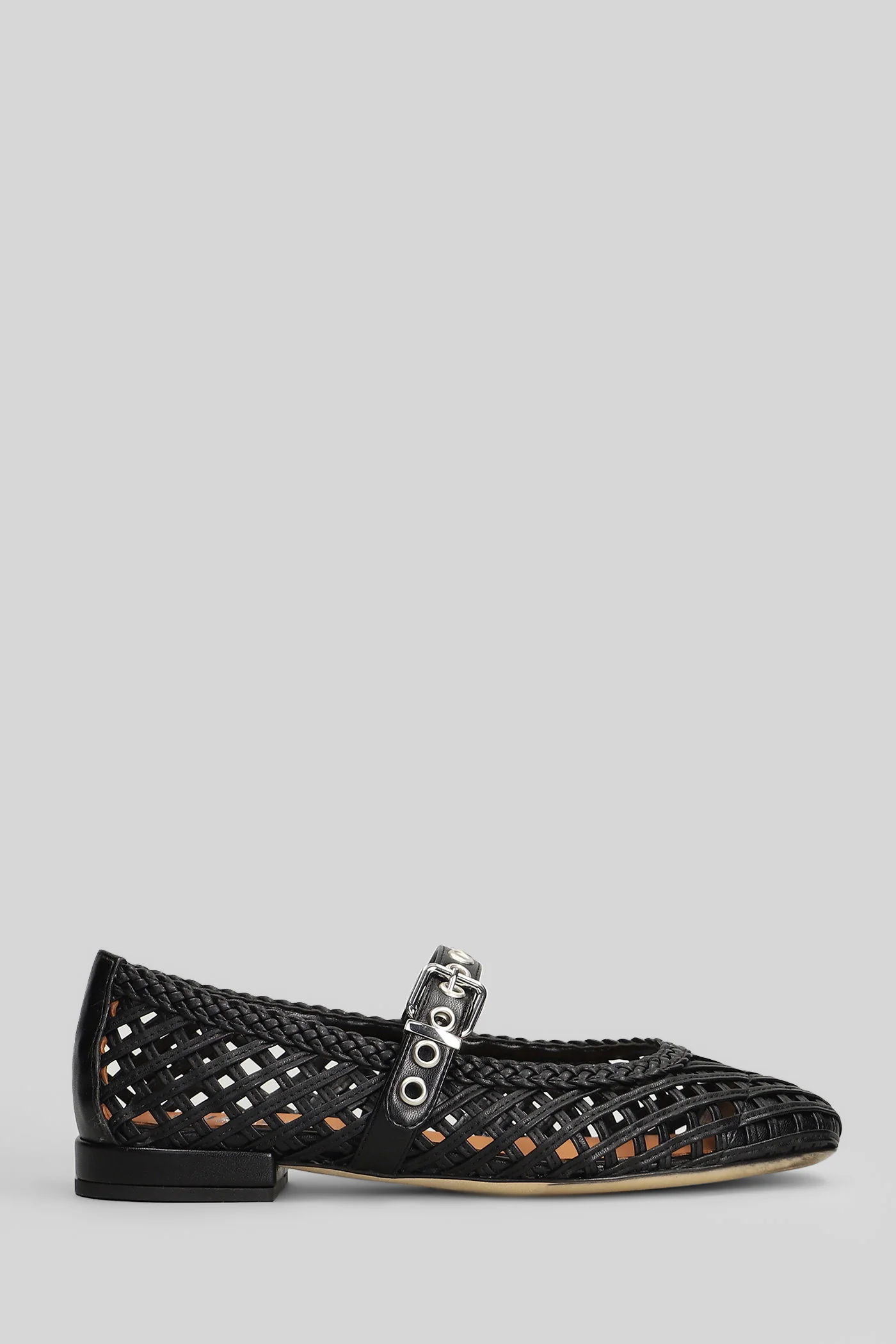Ballet flats in black leather