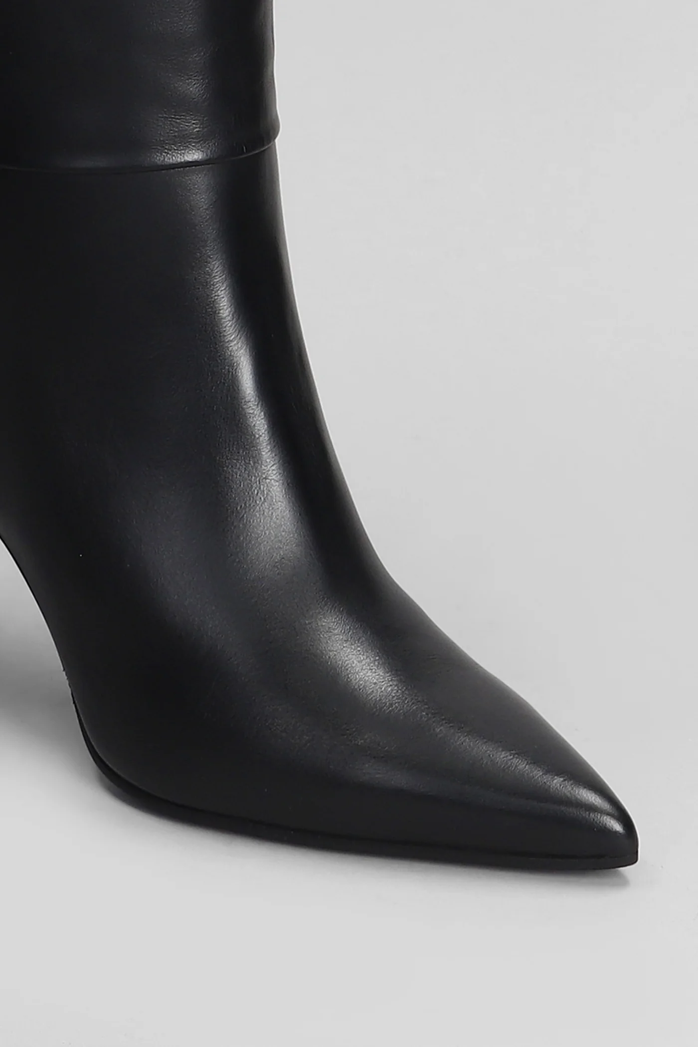 High heels boots in black leather - Image 5