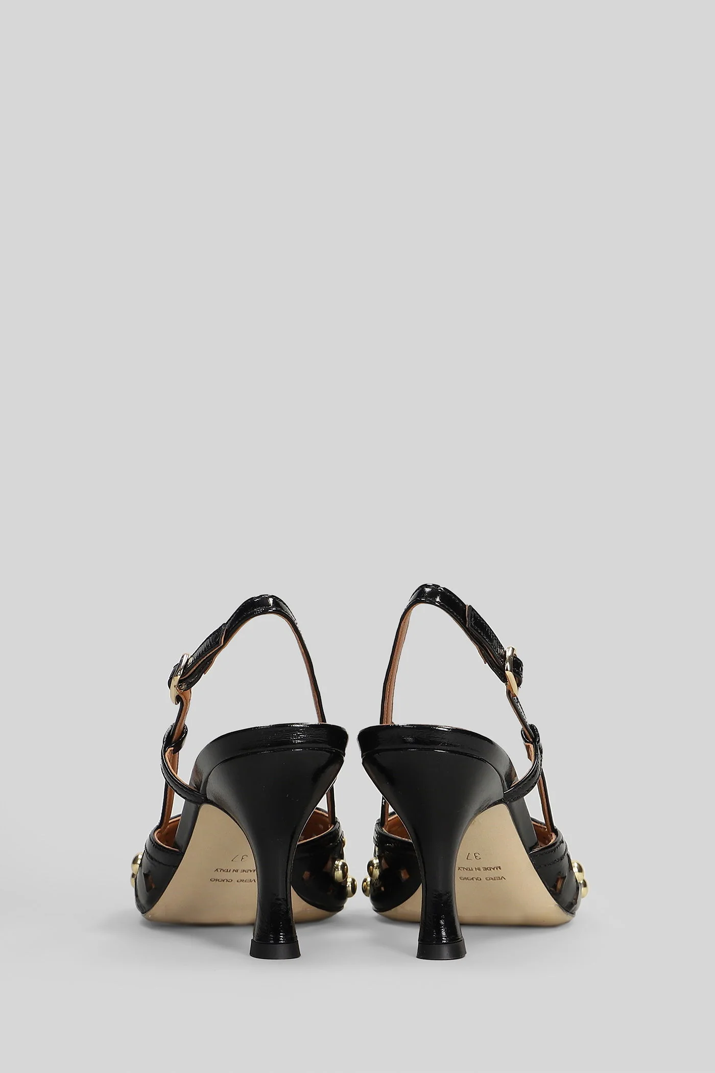 Pumps in black leather - Image 4