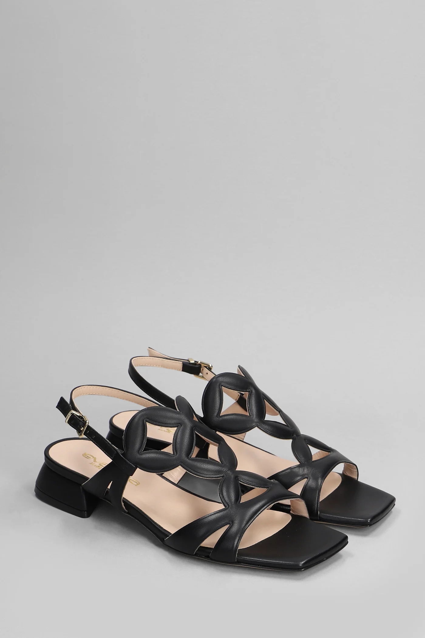 Sandals in black leather - Image 2