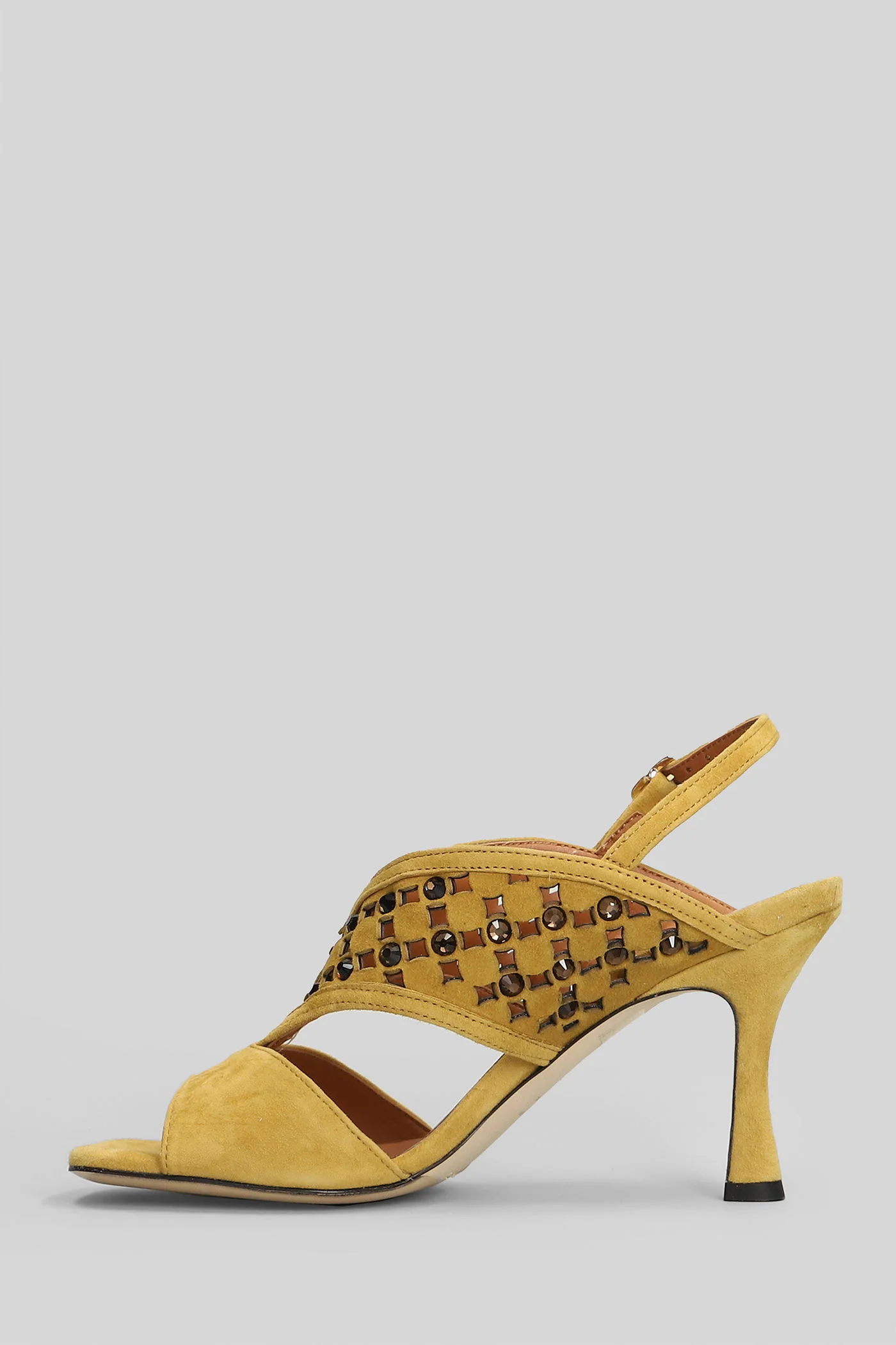 Sandals in yellow suede - Image 3