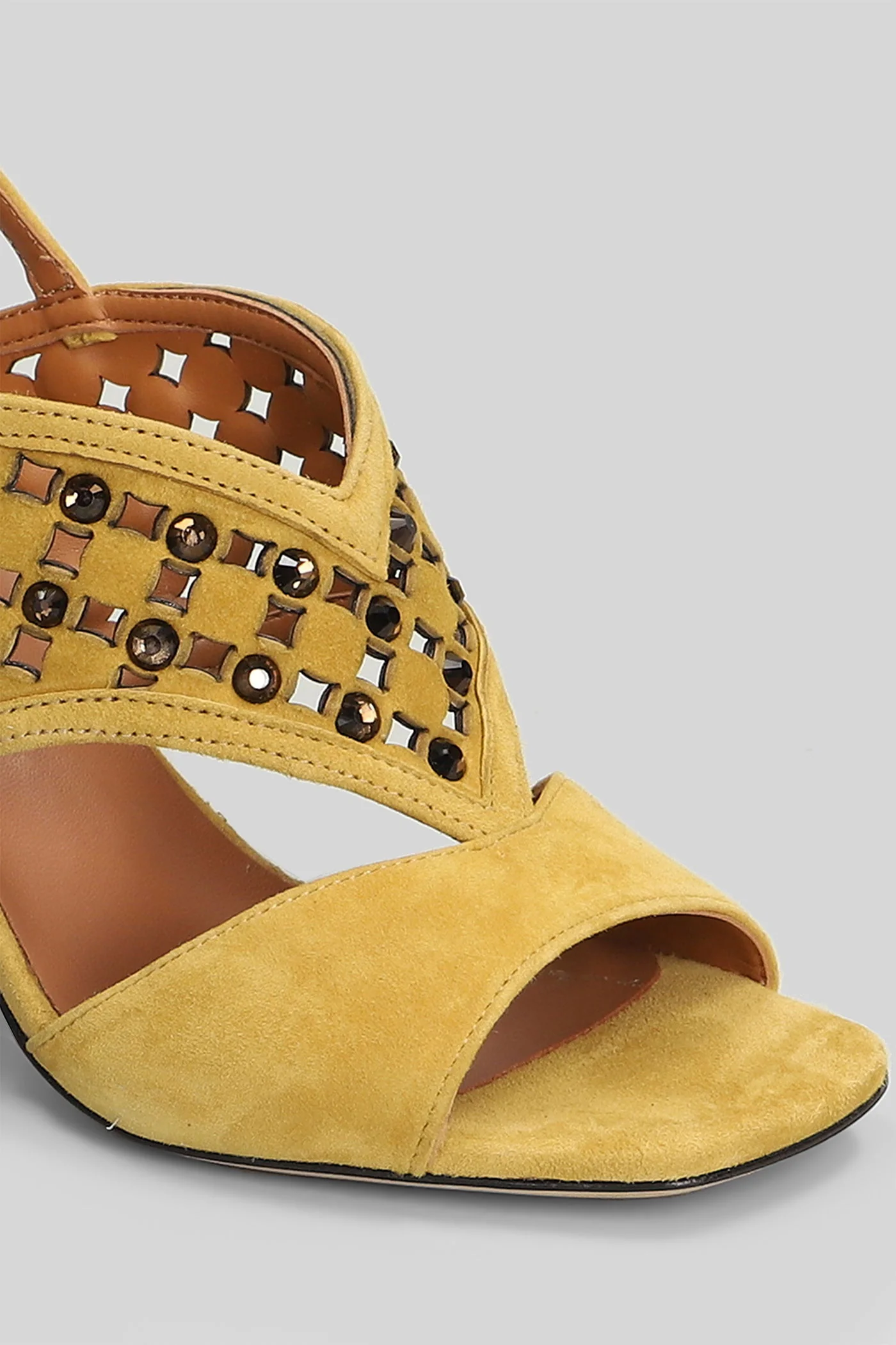 Sandals in yellow suede - Image 5
