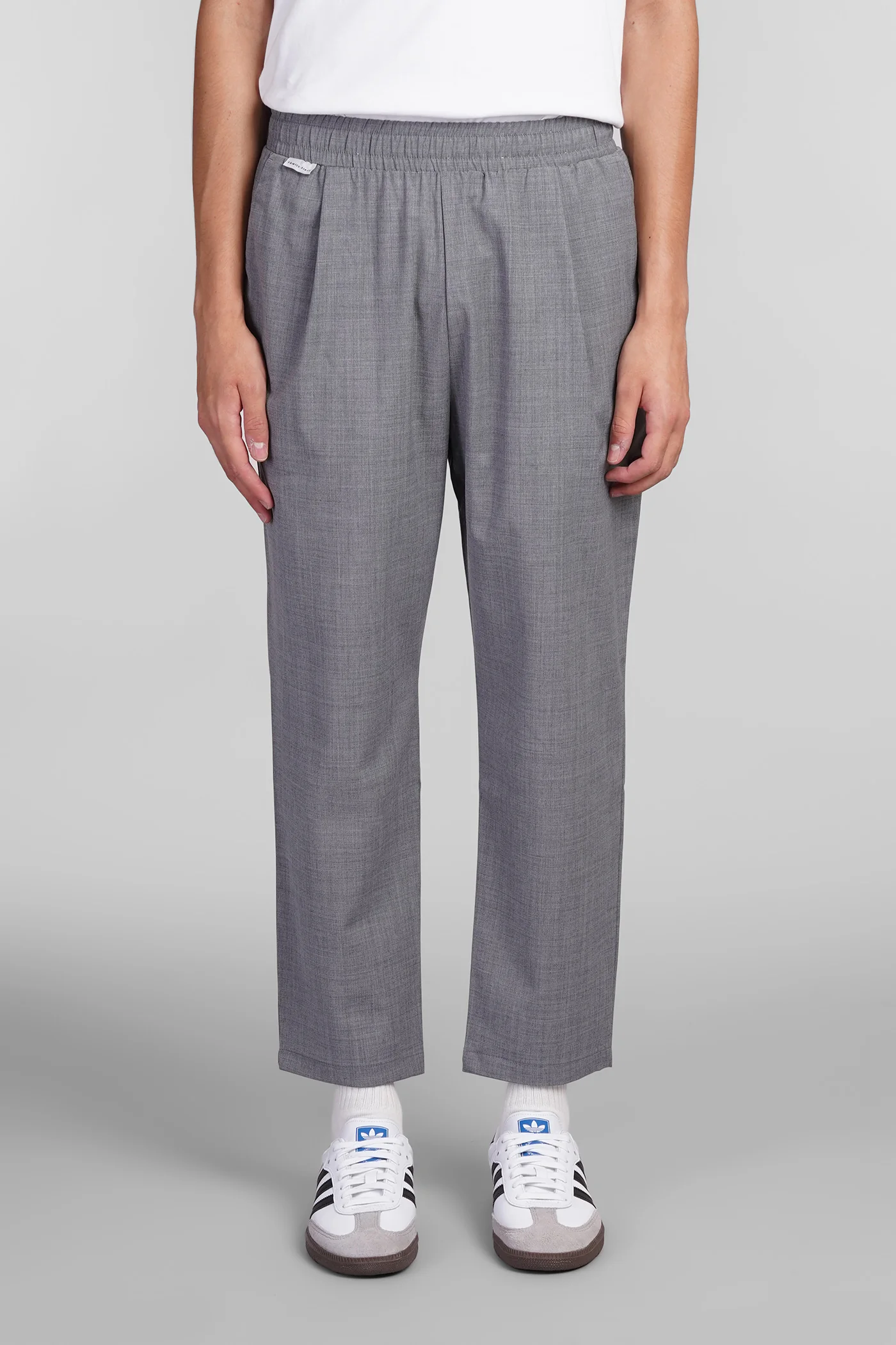 Pants in grey polyester