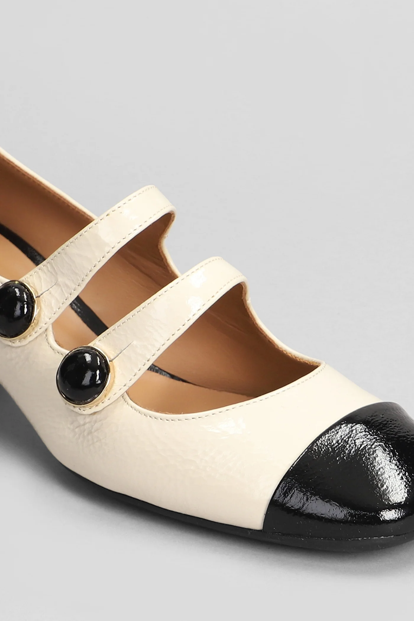 Aura Pumps in beige leather - Image 5