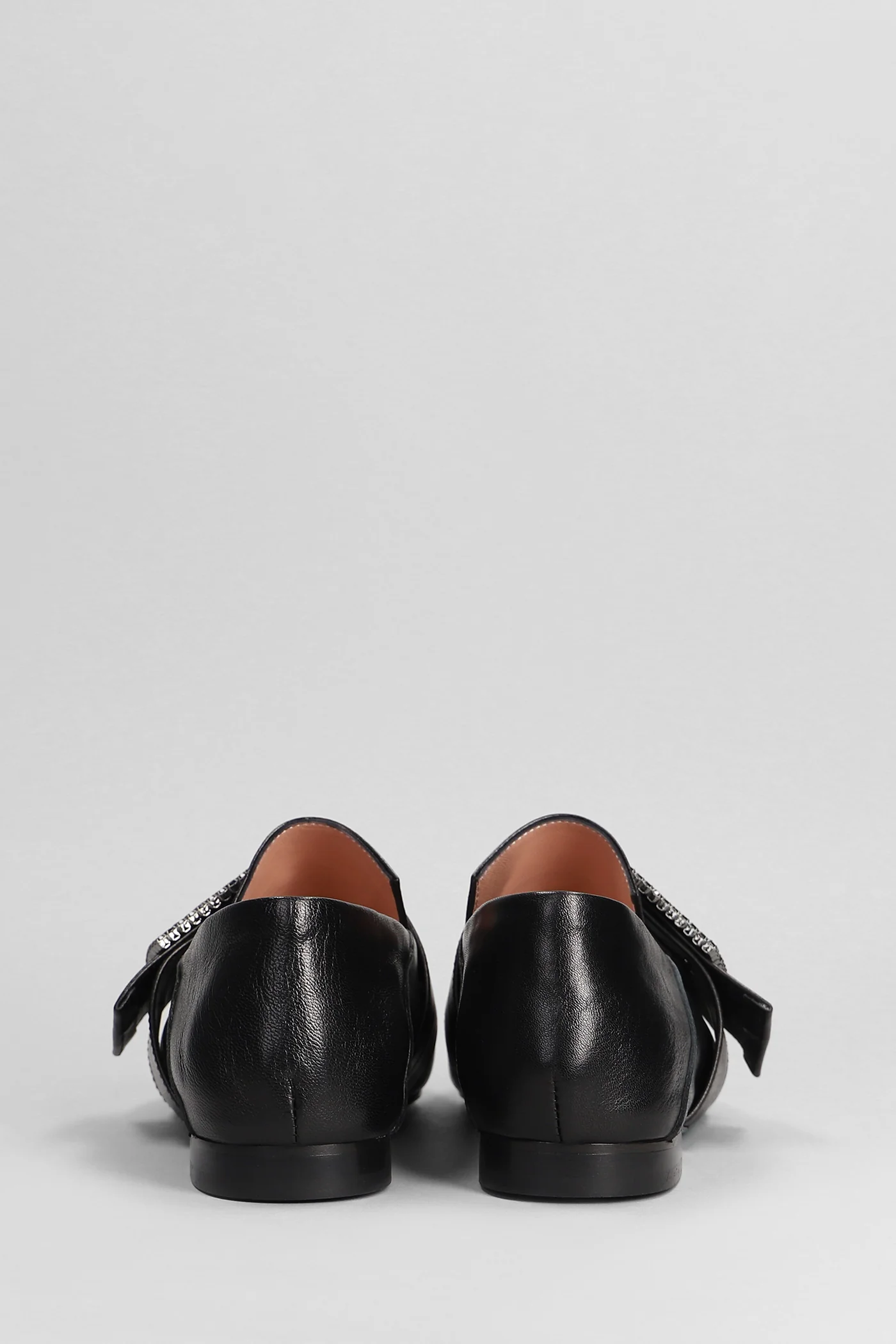 Loafers in black leather - Image 4