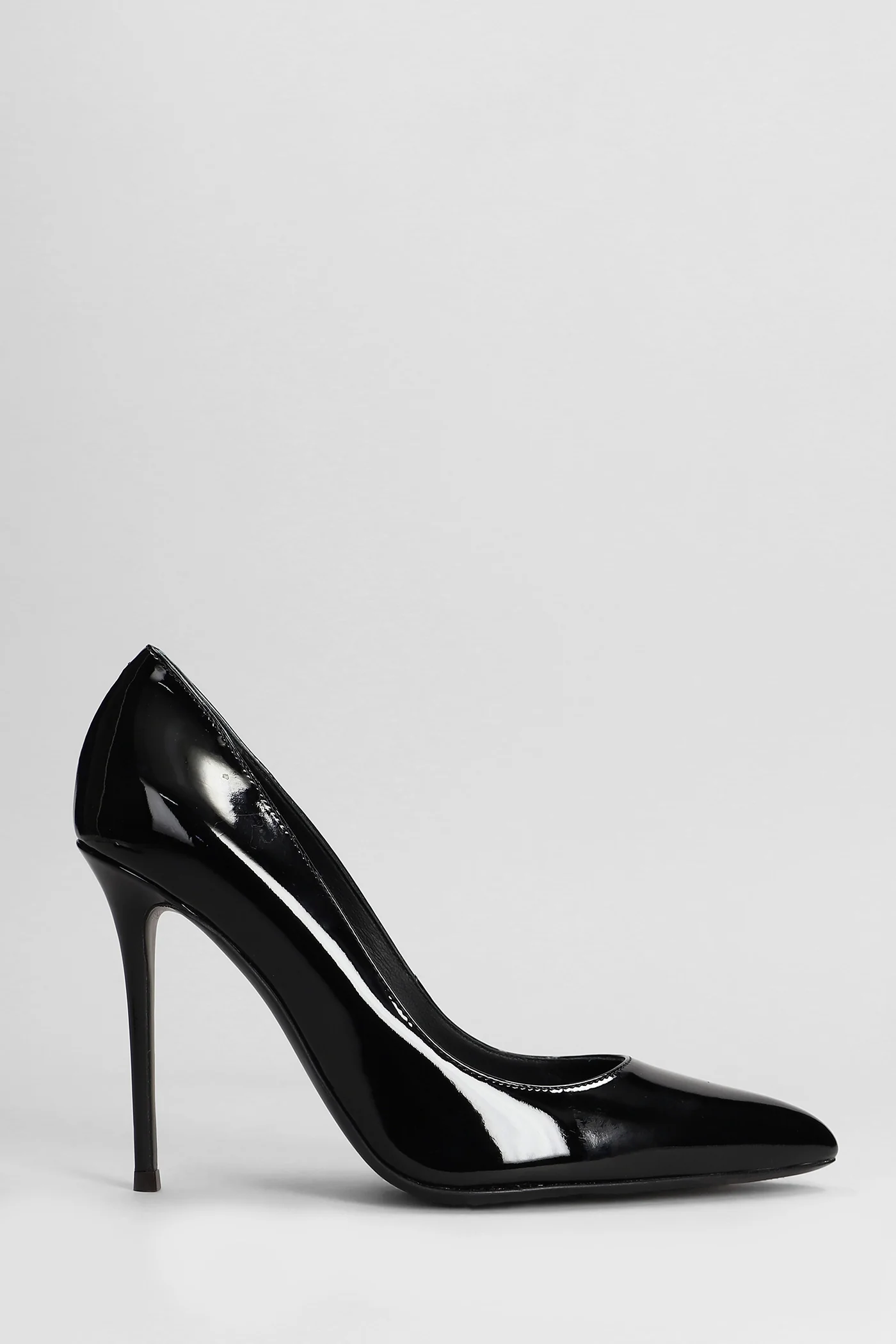 Jakye Pumps in black leather
