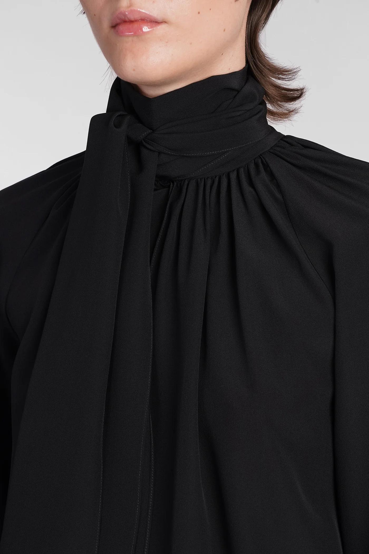 Blouse in black silk - Image 5