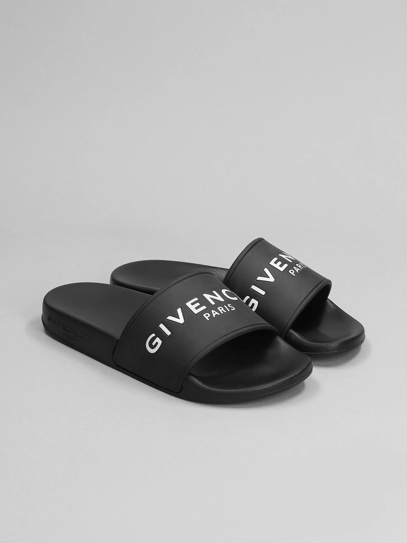 Flats in black rubber/plasic - Image 2