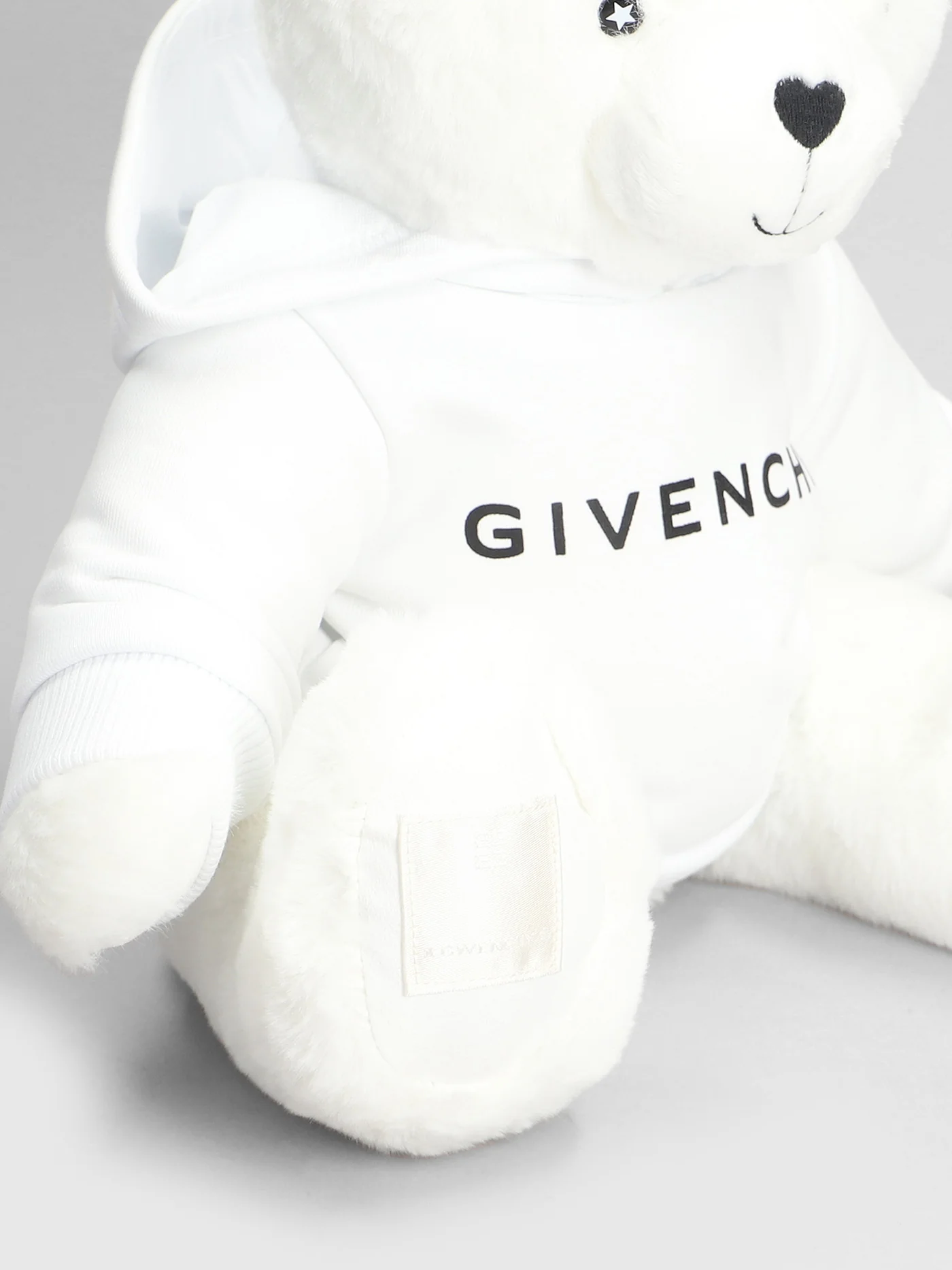 in white polyester - Image 4