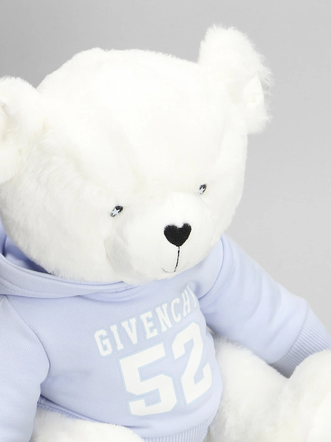 in white polyester - Image 4