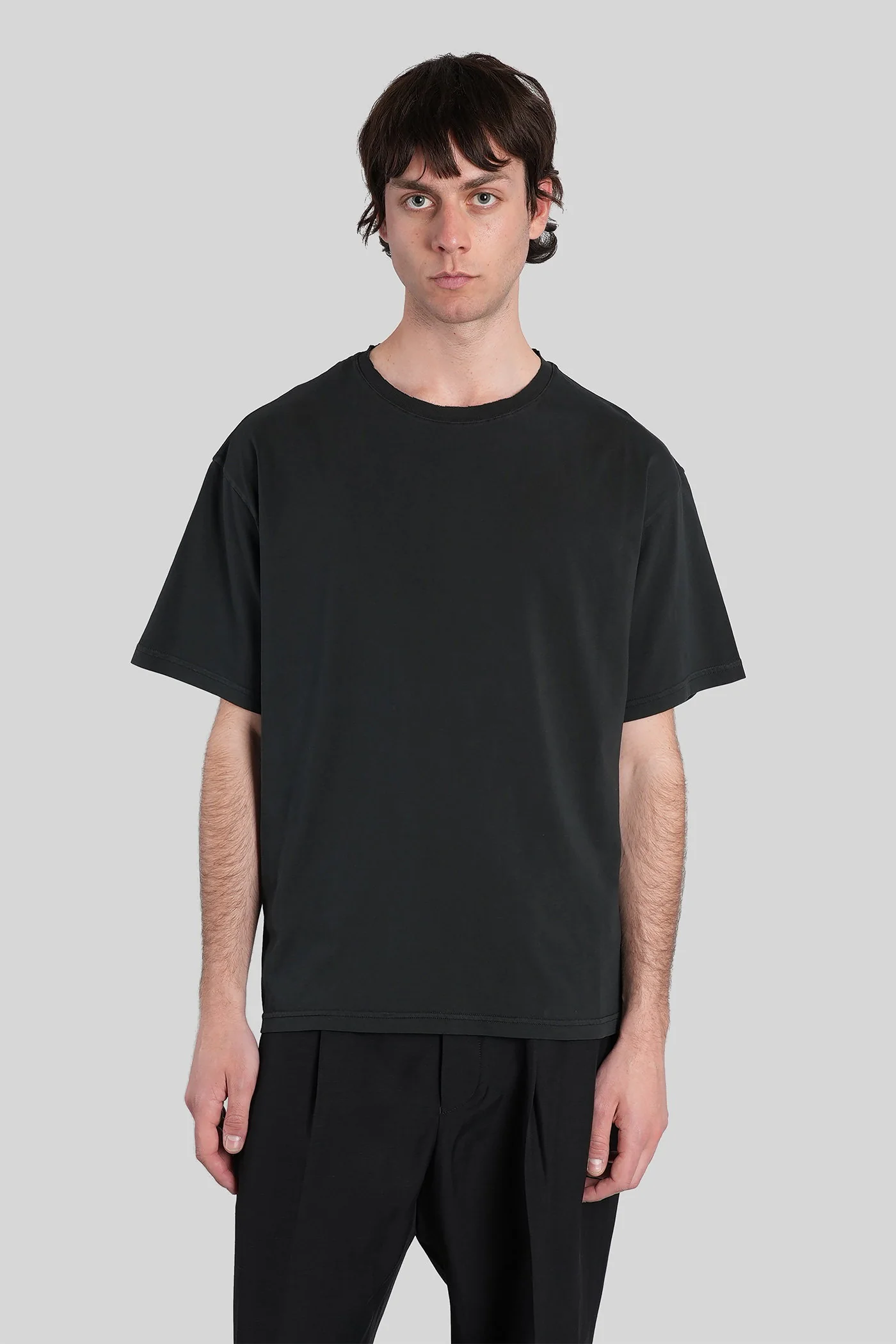 T-Shirt in black cotton