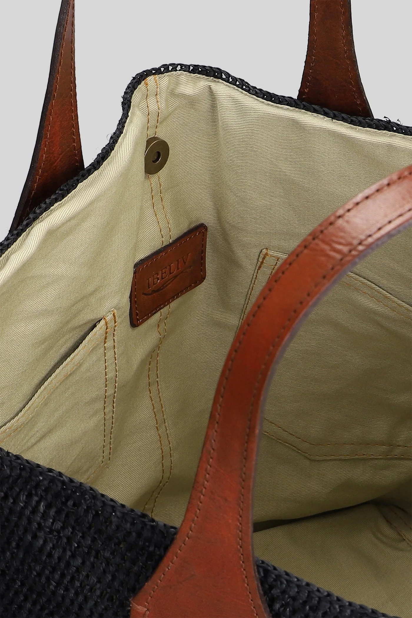 Tokyo ll Tote in black raffia - Image 8