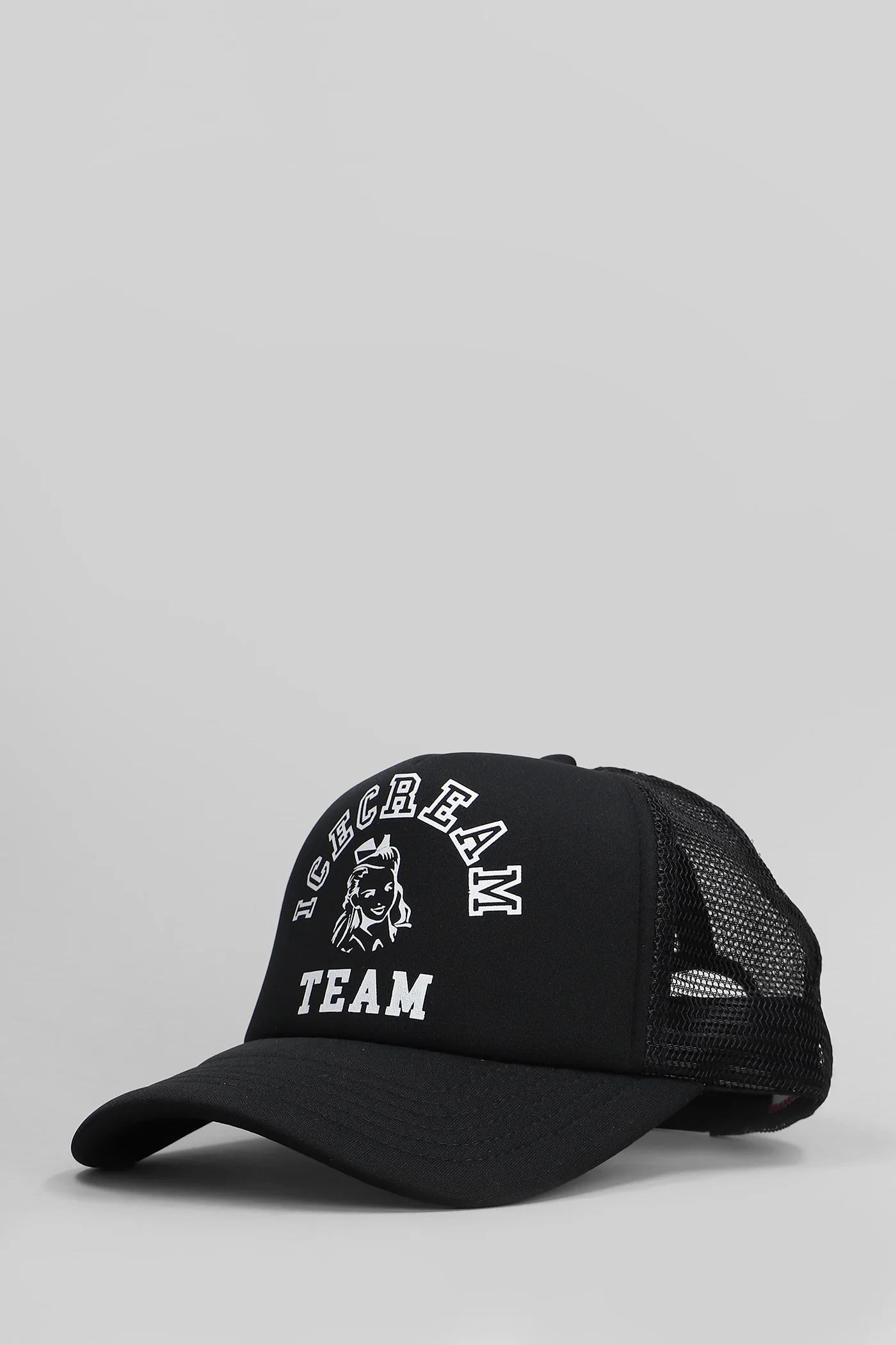 Hats in black polyester - Image 2
