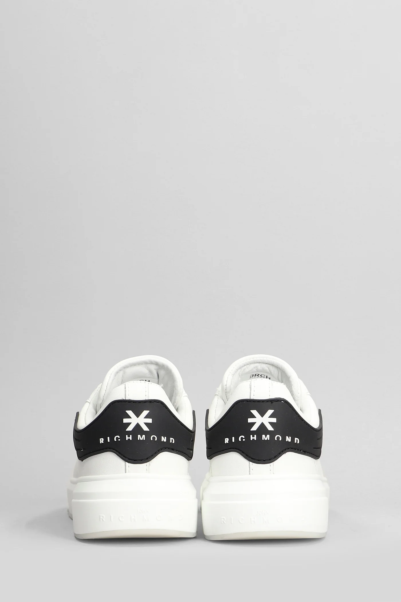 Sneakers in white leather - Image 4
