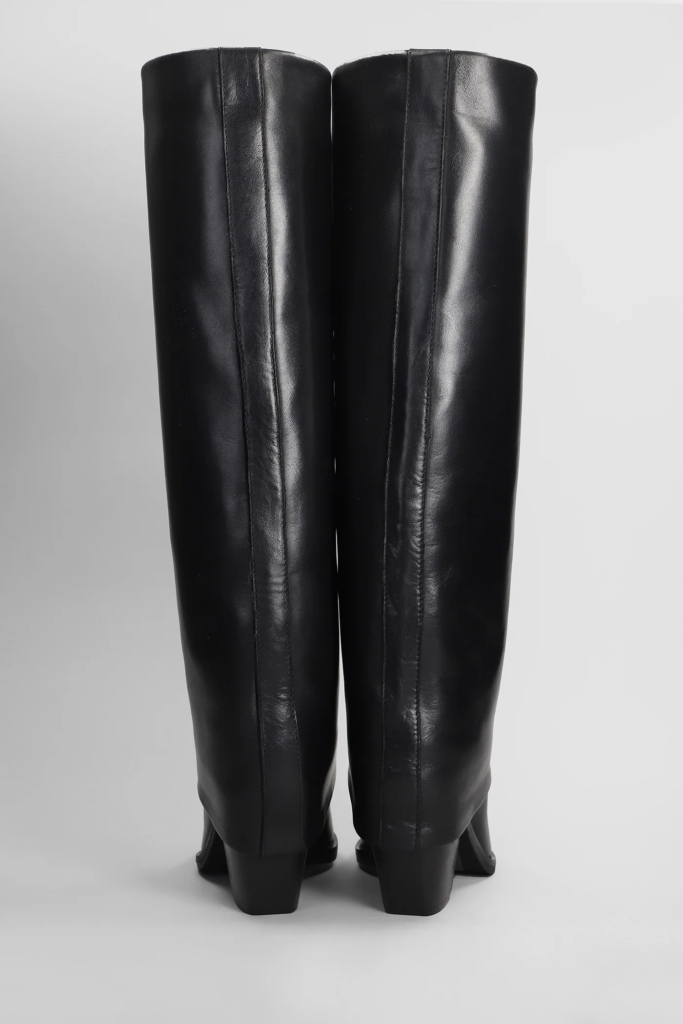 High heels boots in black leather - Image 4