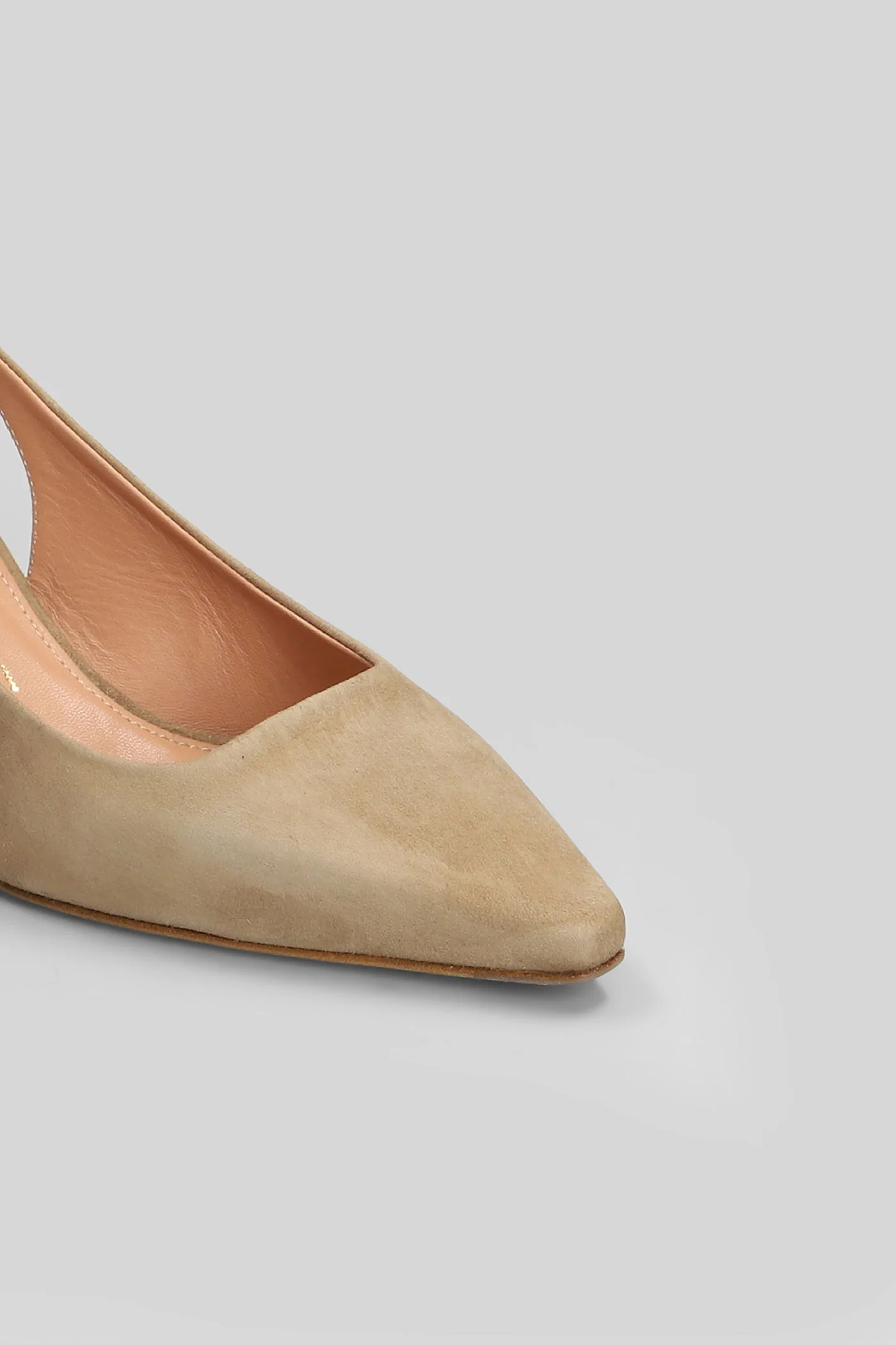 Pumps in beige suede - Image 5