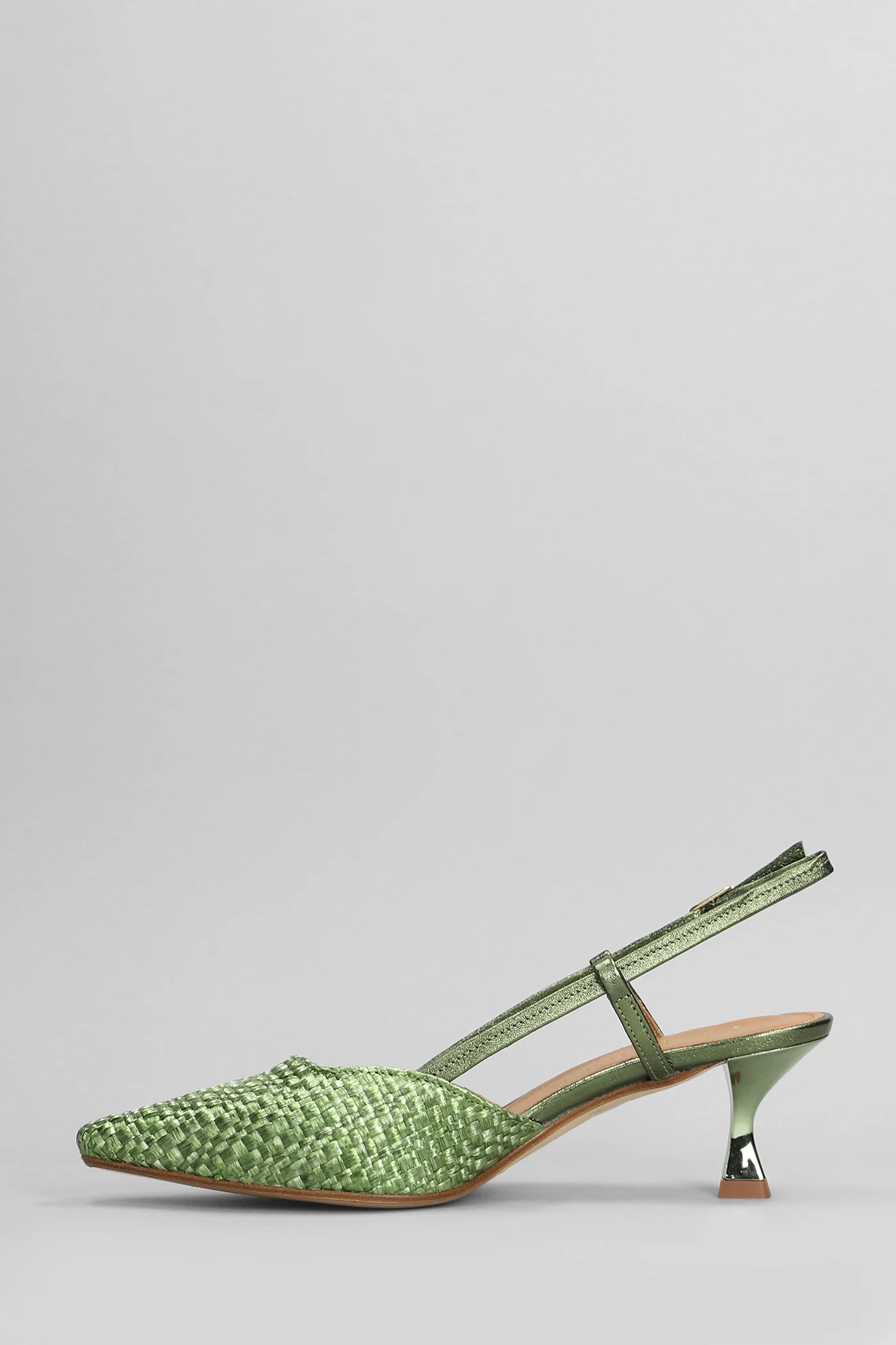 Pumps in green leather - Image 3