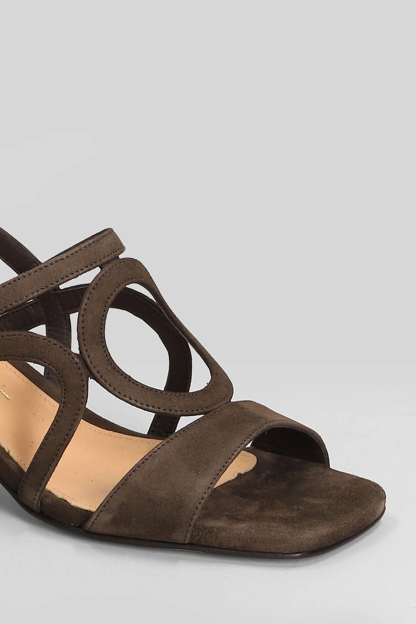 Sandals in dark brown suede - Image 5