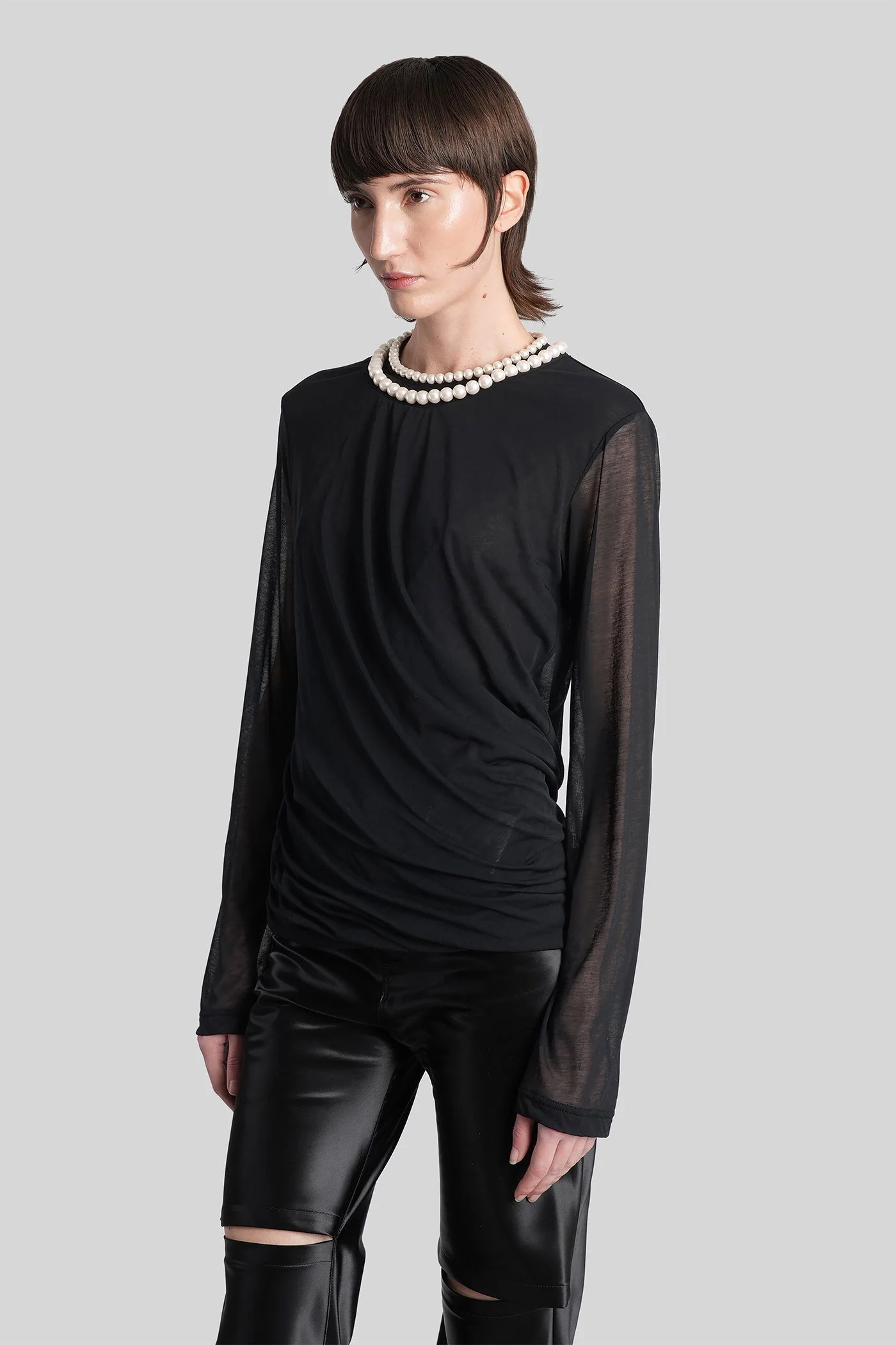 in black cotton - Image 4