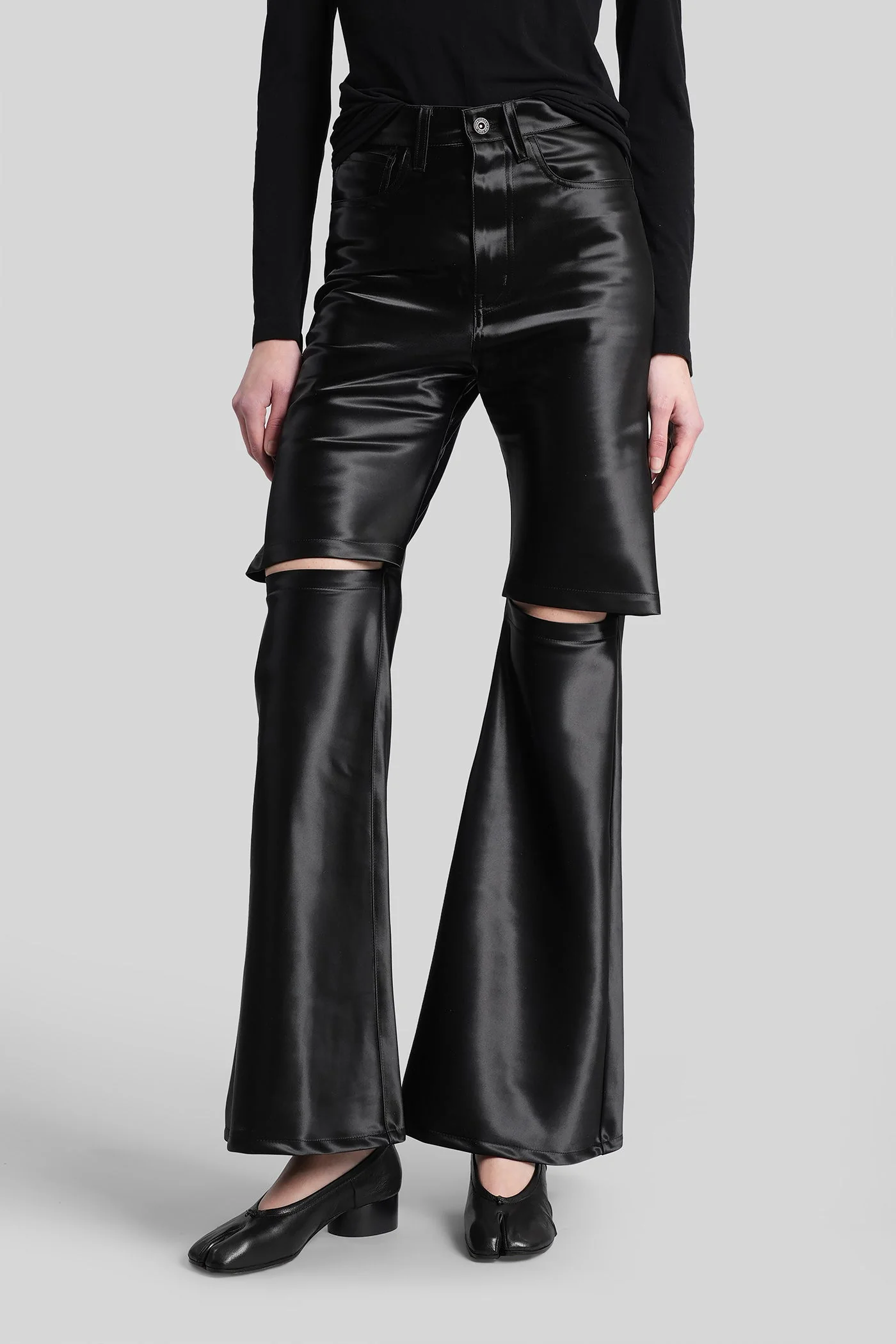 Pants in black nylon