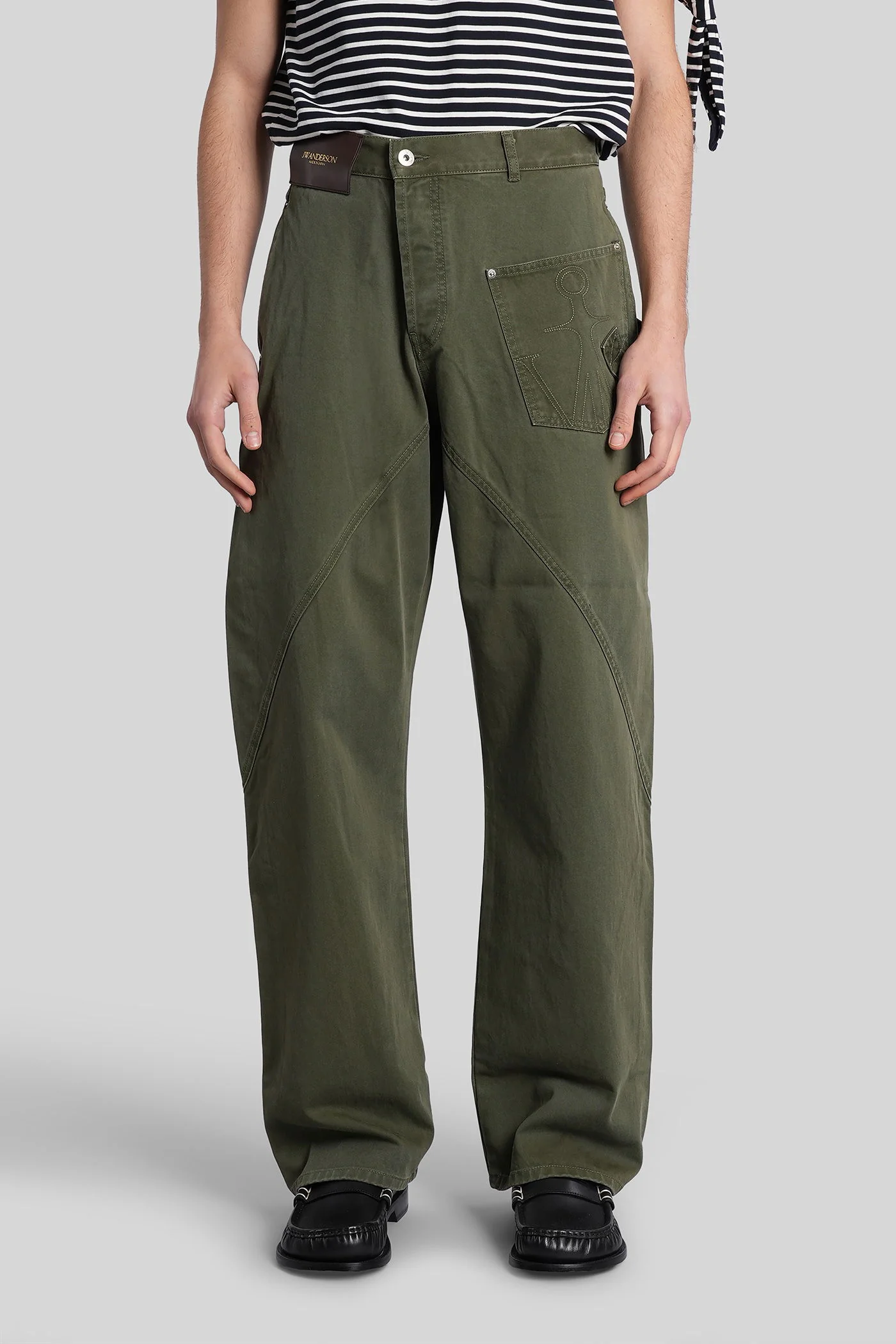 Jeans in green denim