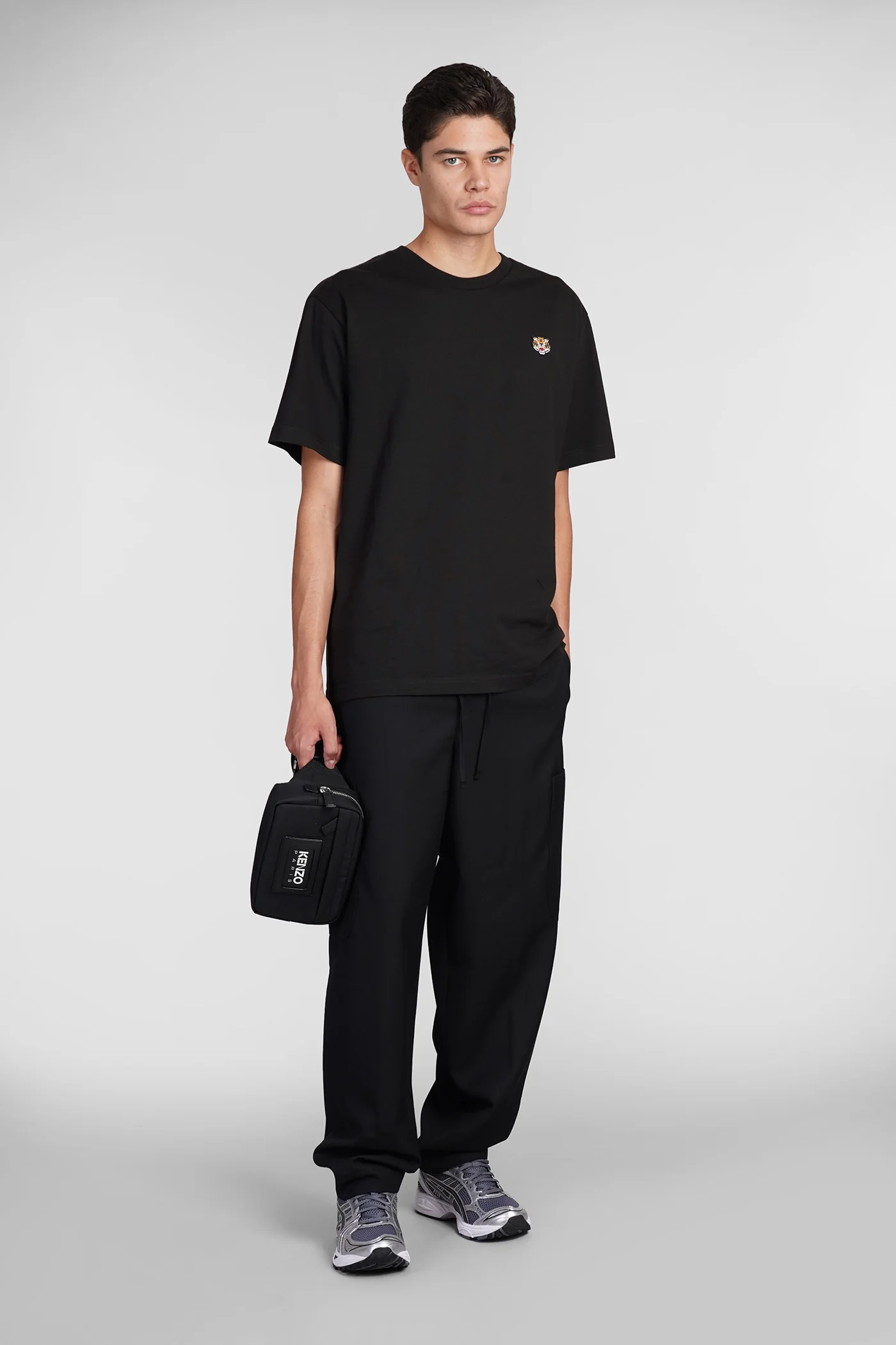 T-Shirt in black cotton - Image 2