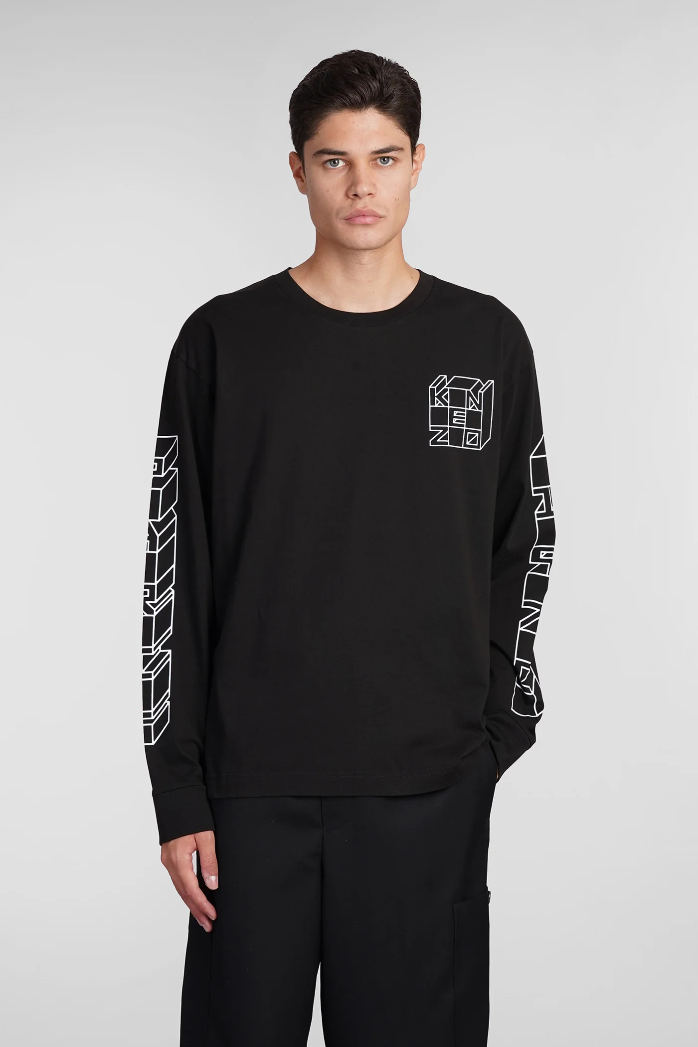 T-Shirt in black cotton