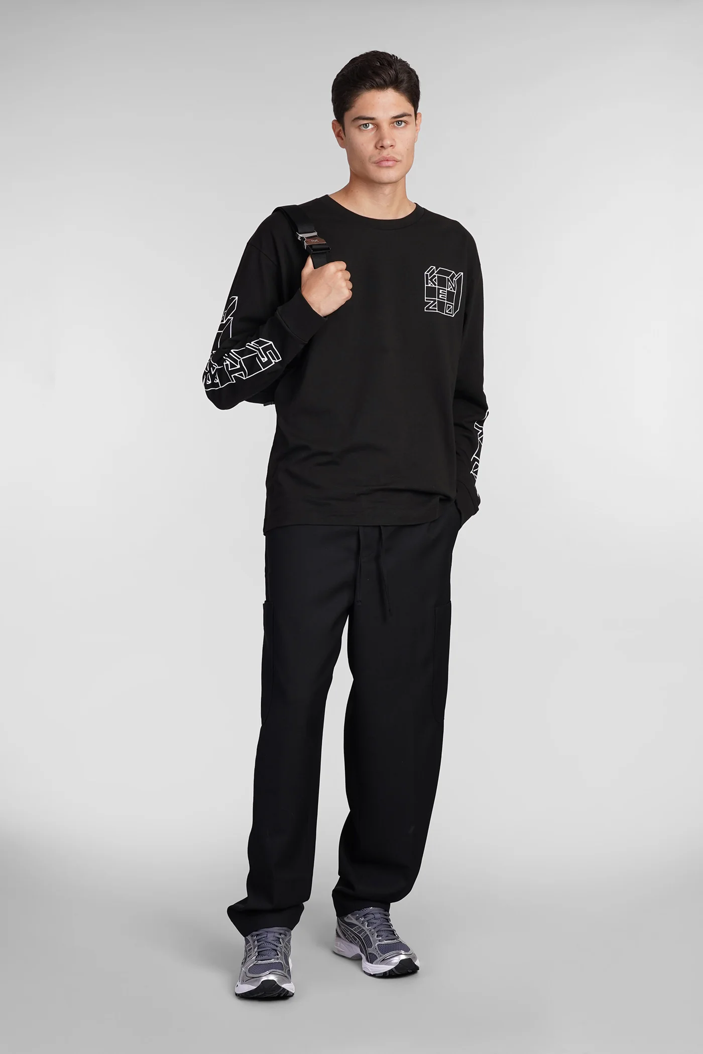 T-Shirt in black cotton - Image 2