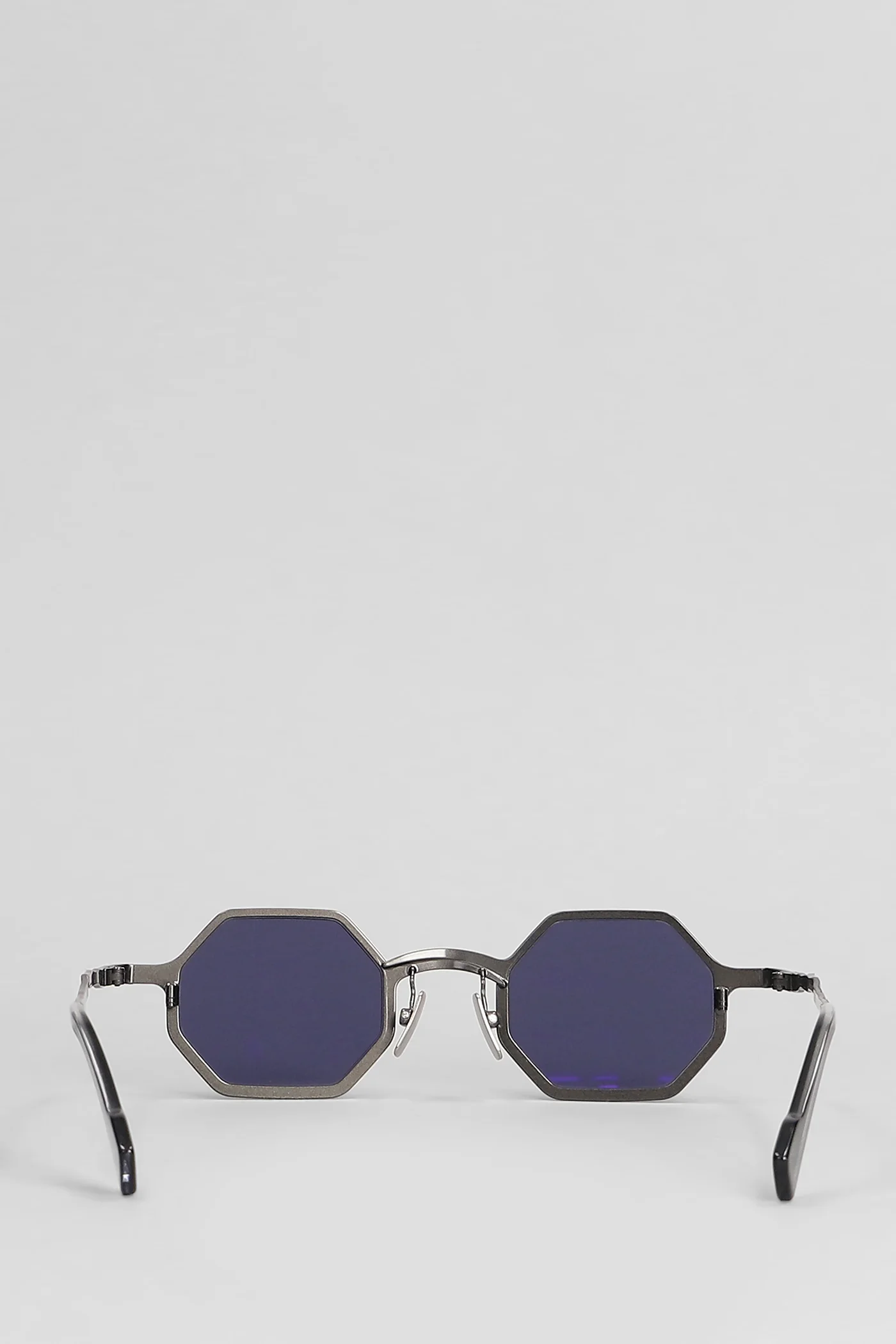 Z19 Sunglasses in black metal alloy - Image 15