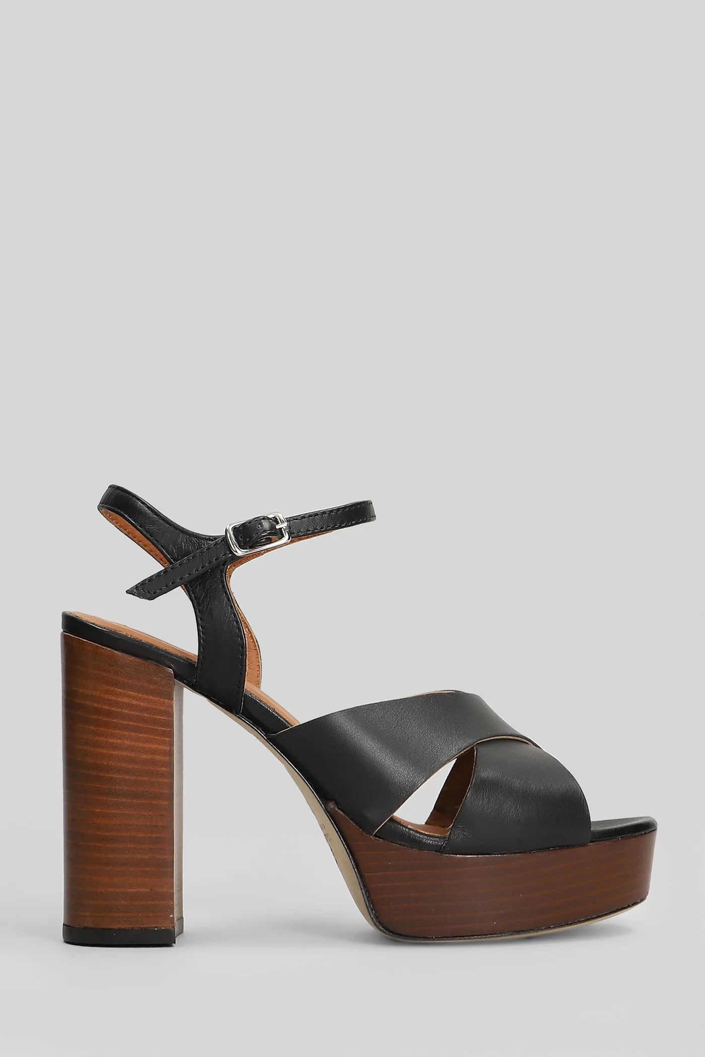 Sandals in black leather