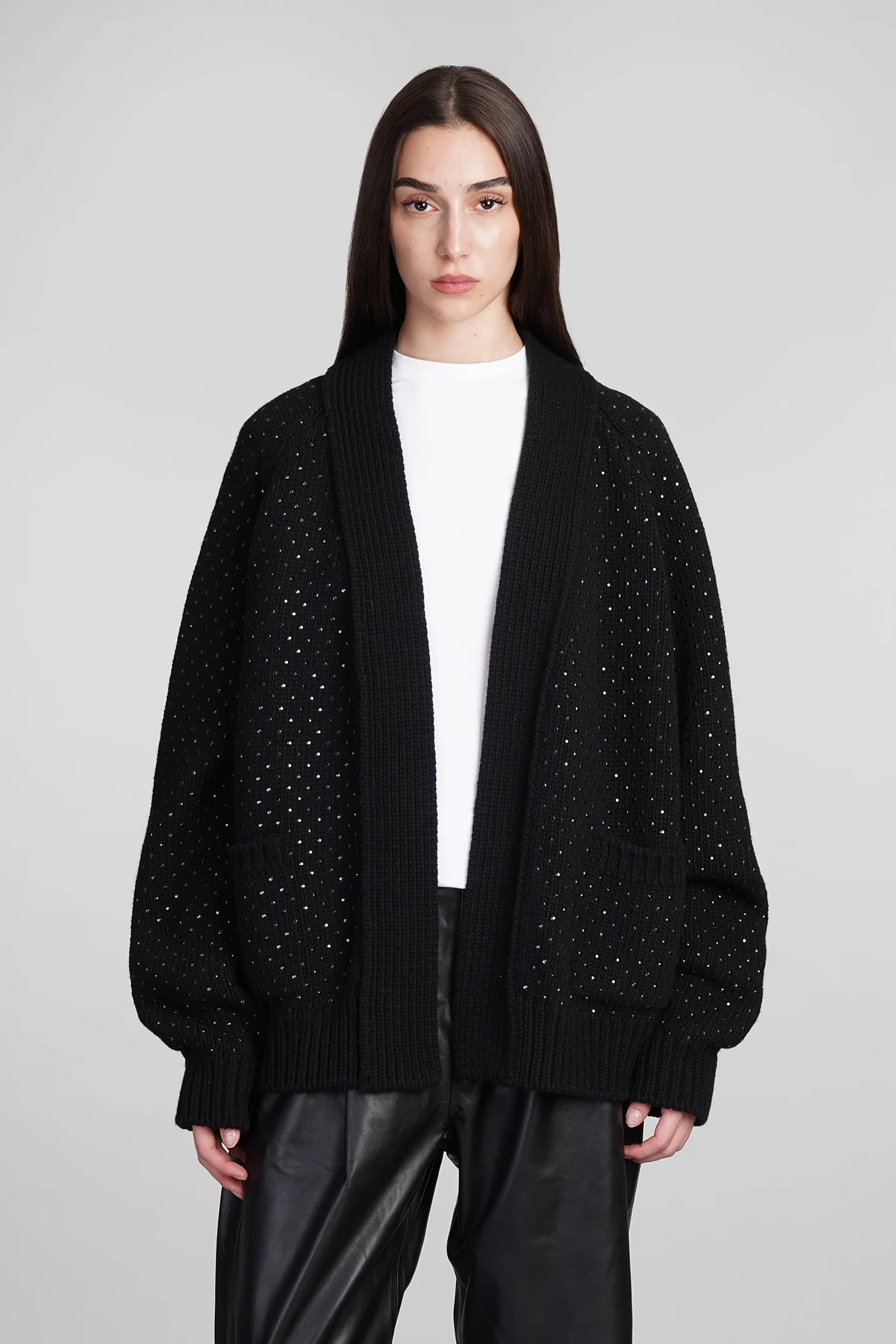 Cardigan in black wool