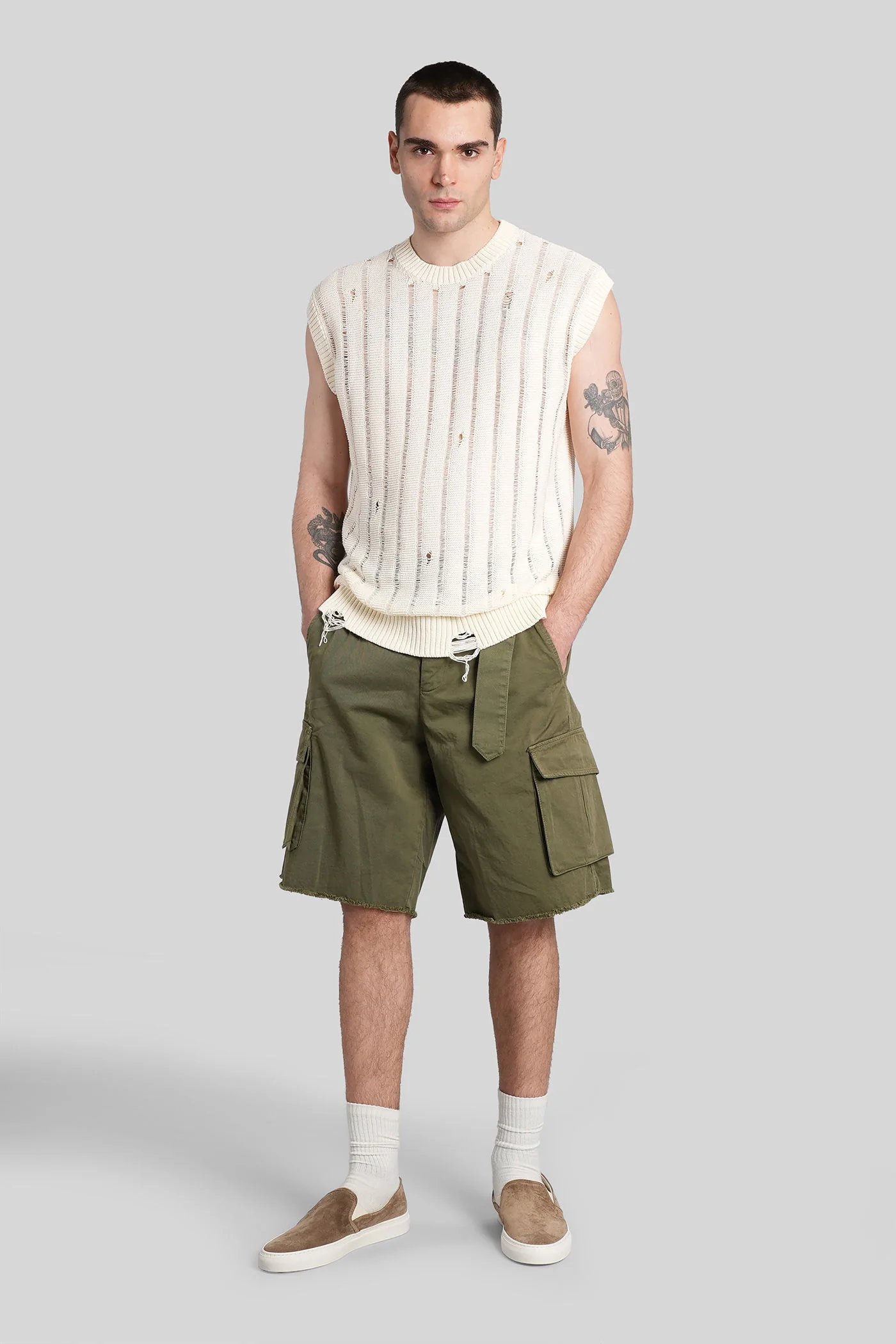 Shorts in green denim - Image 2