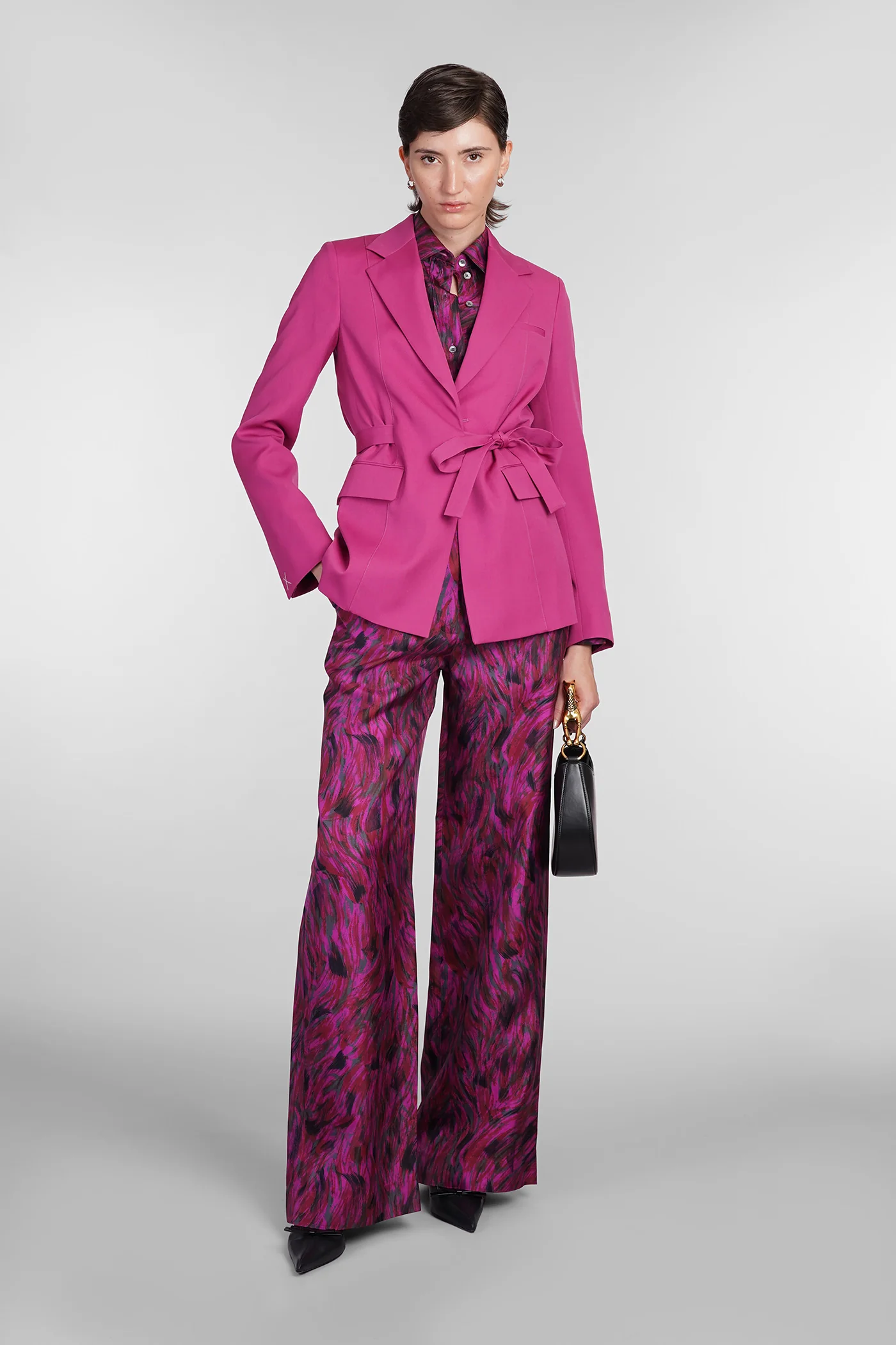 Pants in fuxia silk - Image 2