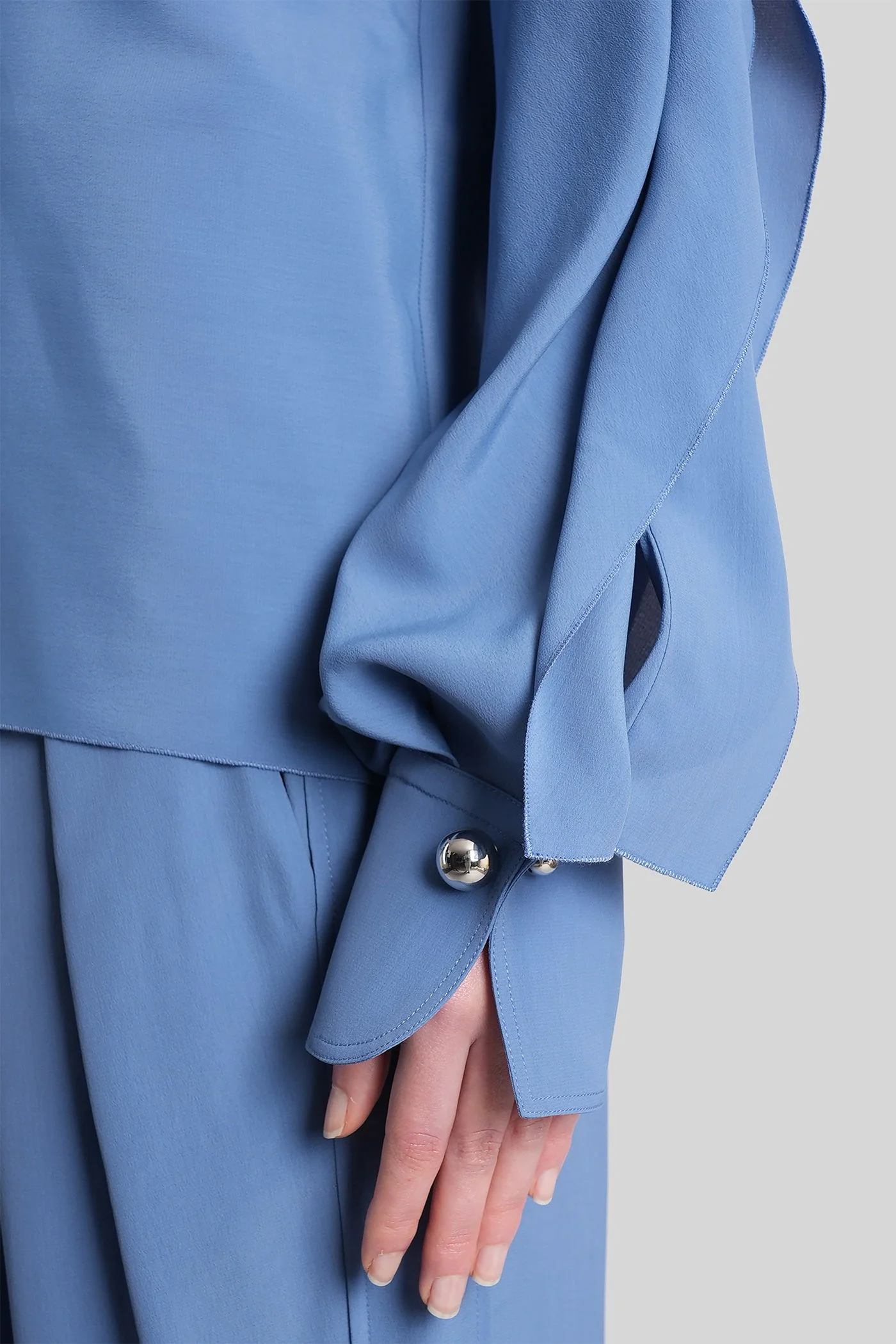 Topwear in blue viscose - Image 5