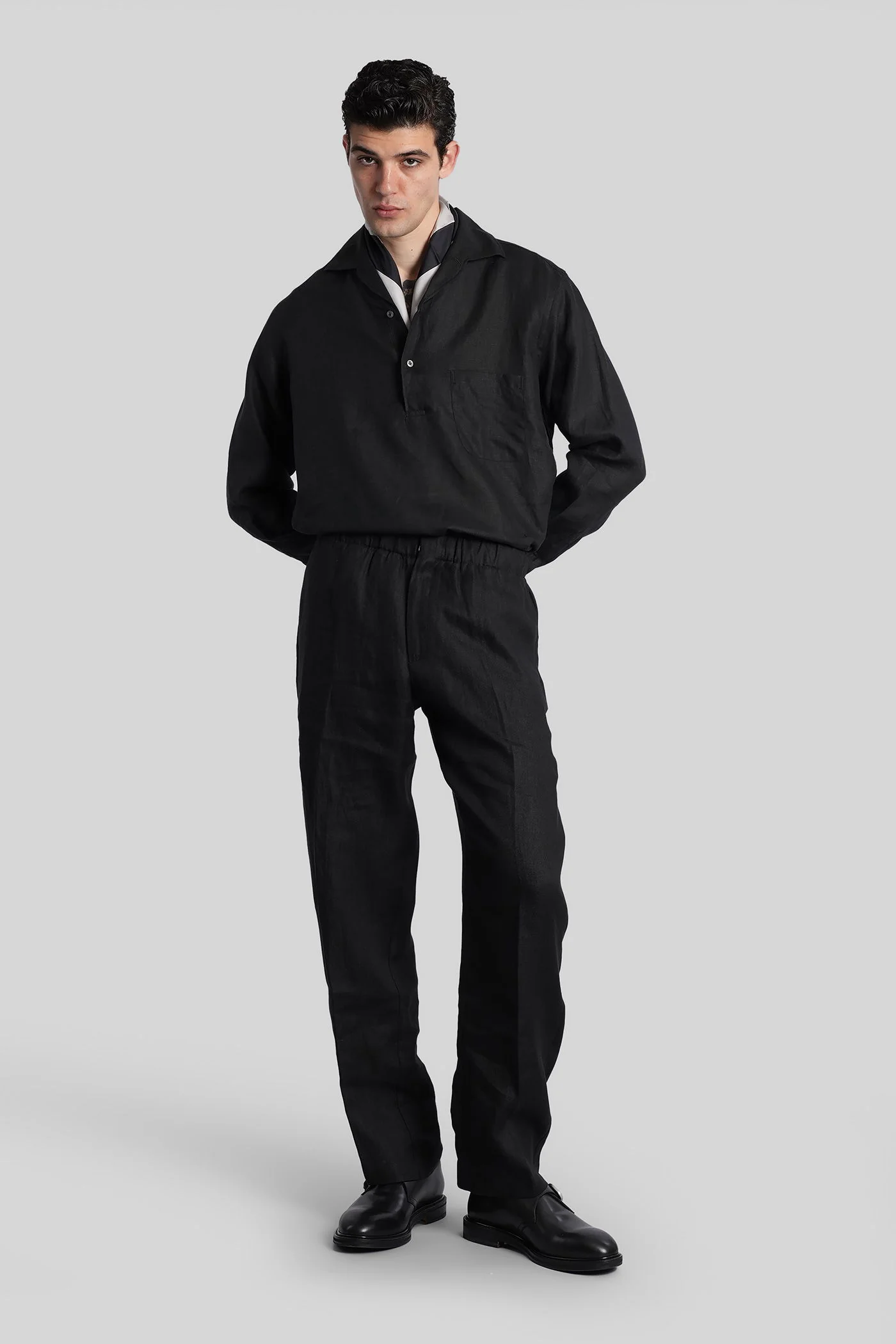 Pants in black linen - Image 2