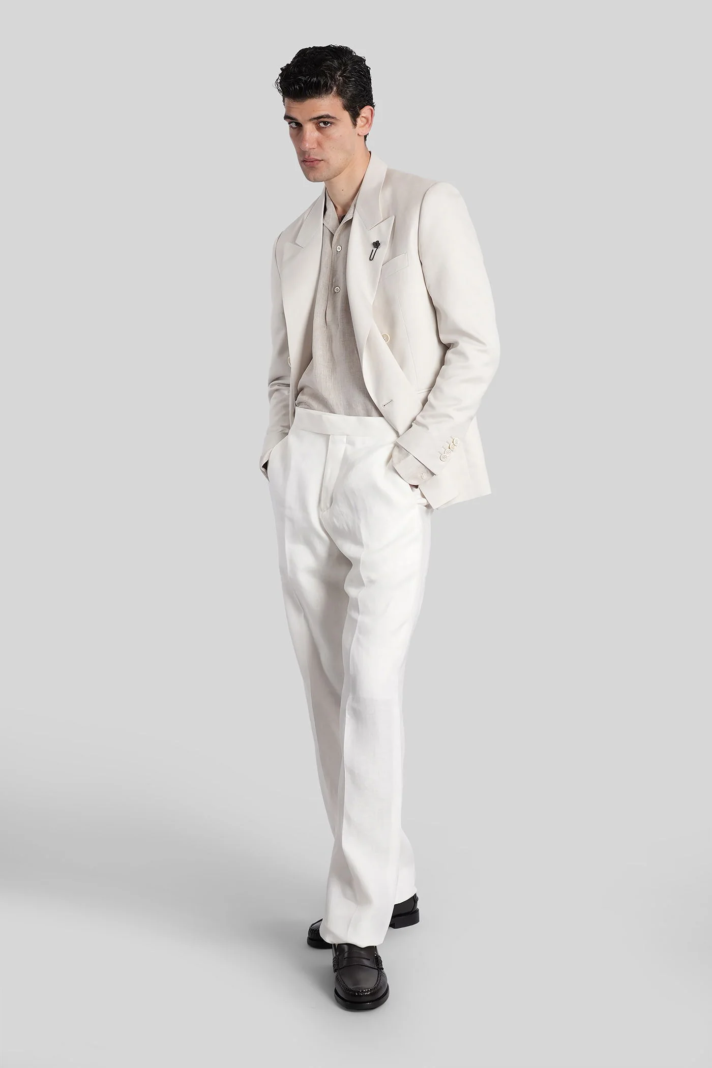 Pants in white linen - Image 42