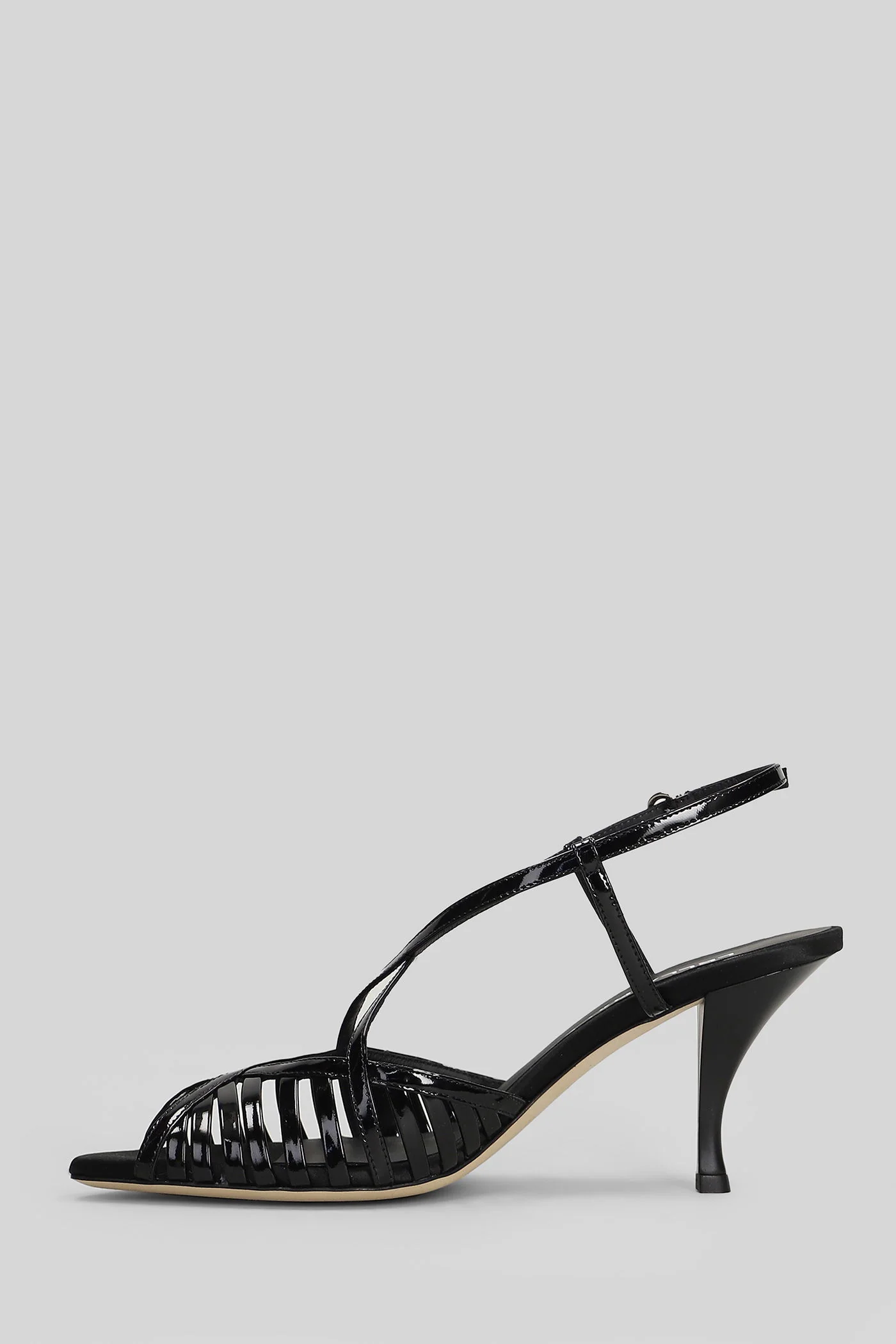Sandals in black patent leather - Image 3