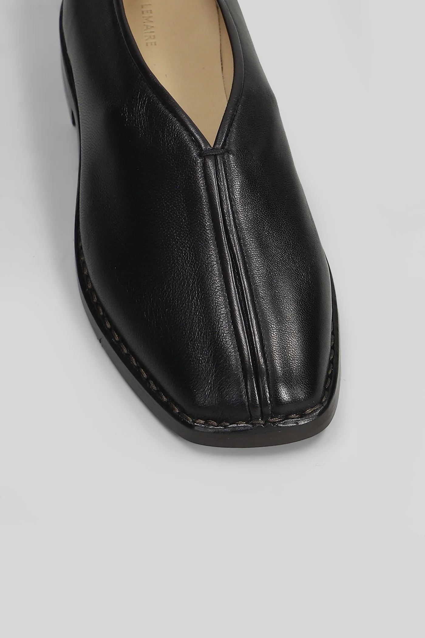 Loafers in black leather - Image 5