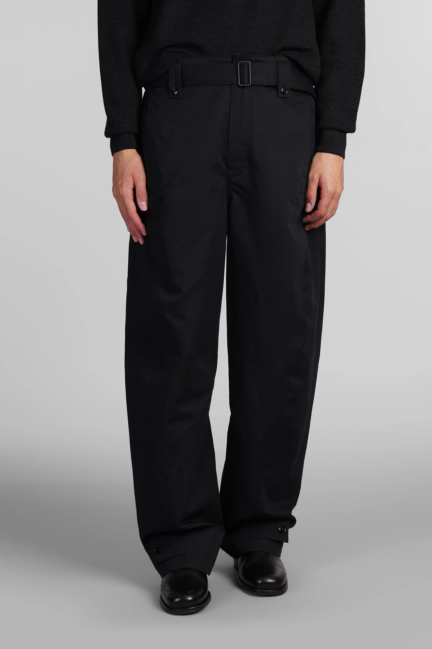 Pants in black cotton
