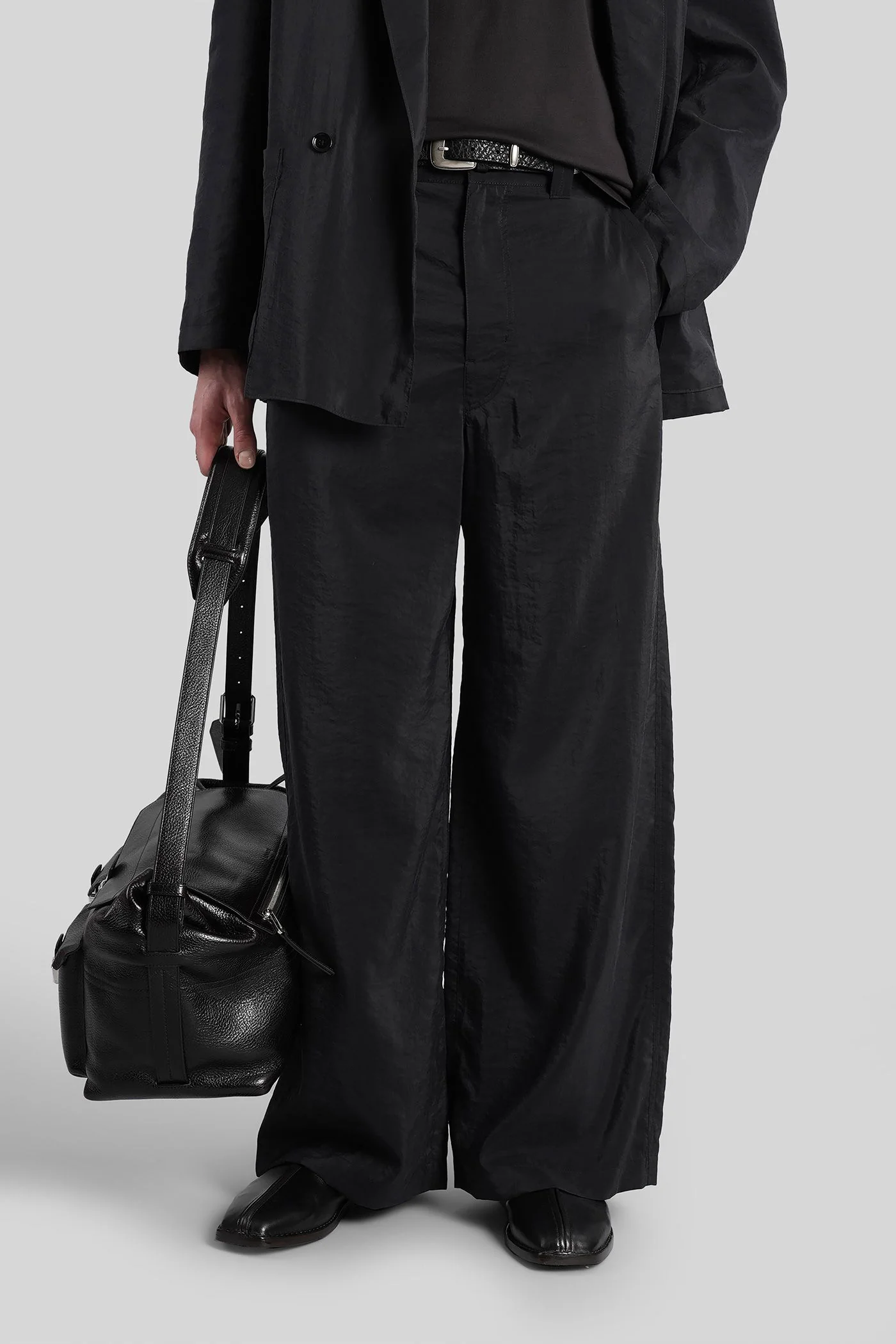 Pants in black silk