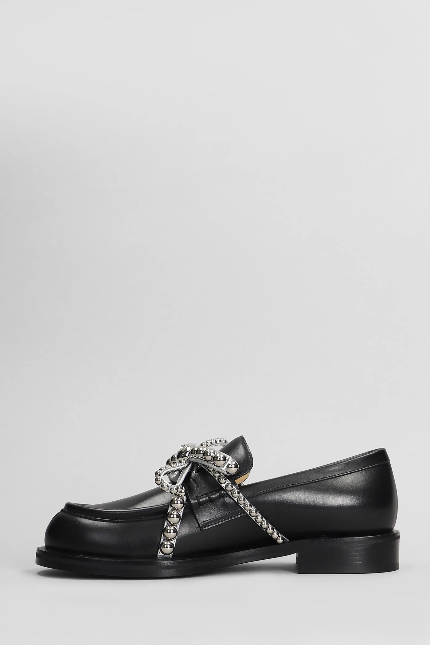 Loafers in black leather - Image 3