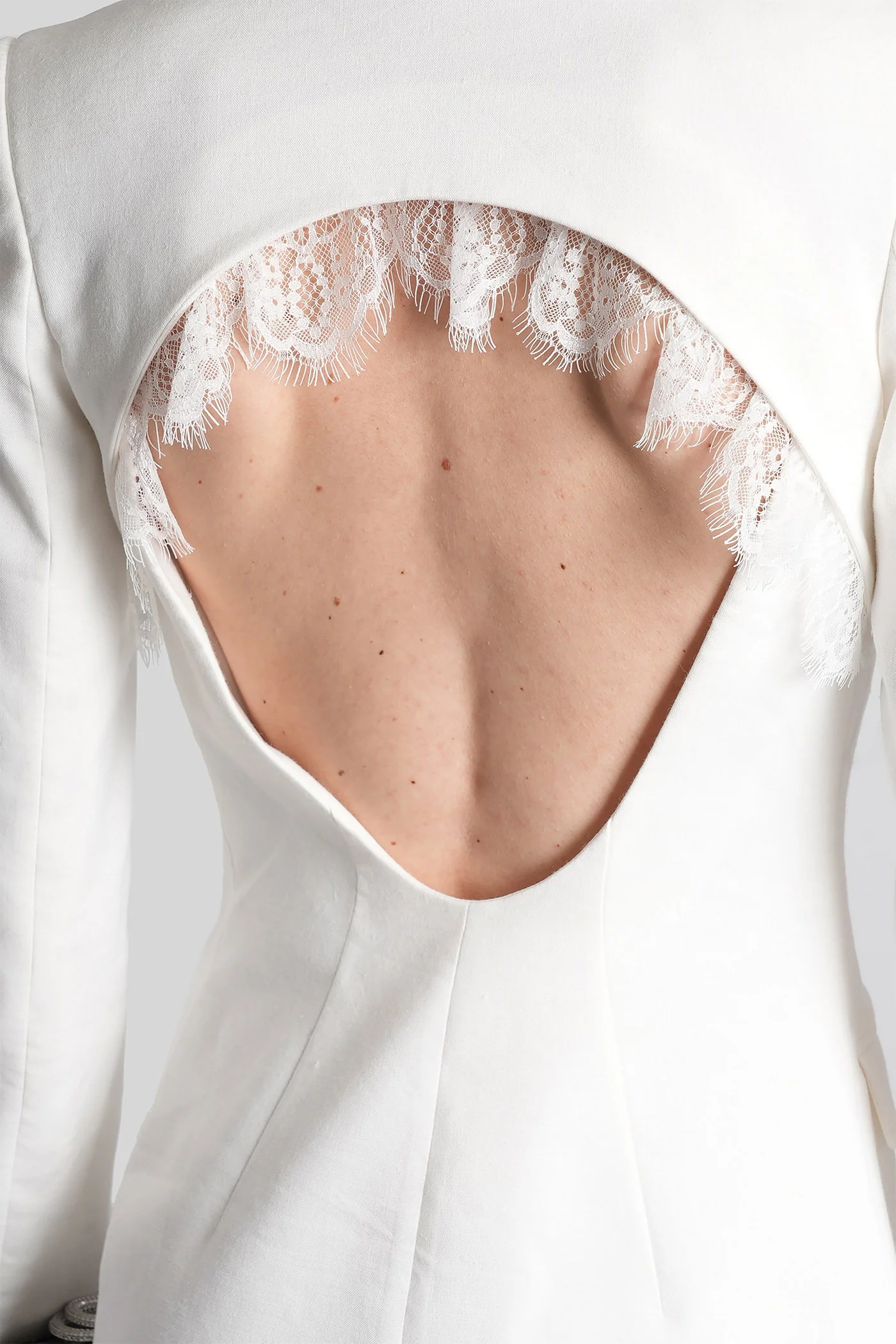 Mini dress in white linen - Image 5