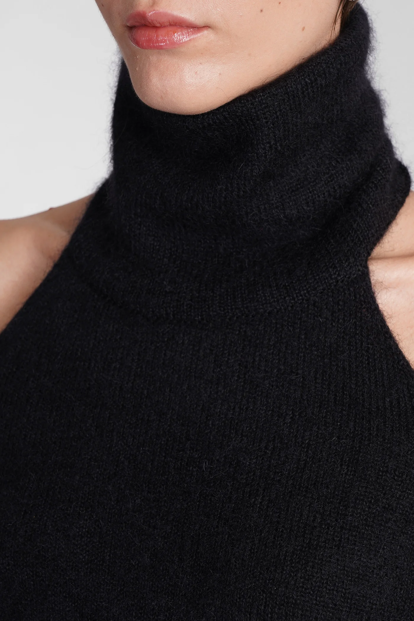 Knitwear in black wool - Image 5
