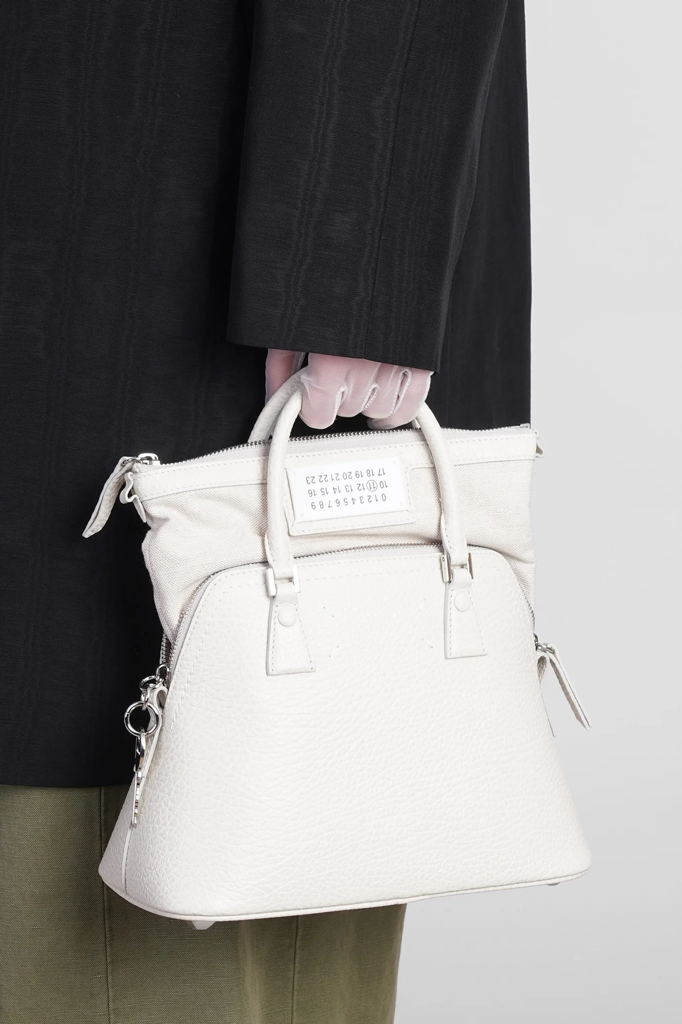 Hand bag in white leather - Image 2